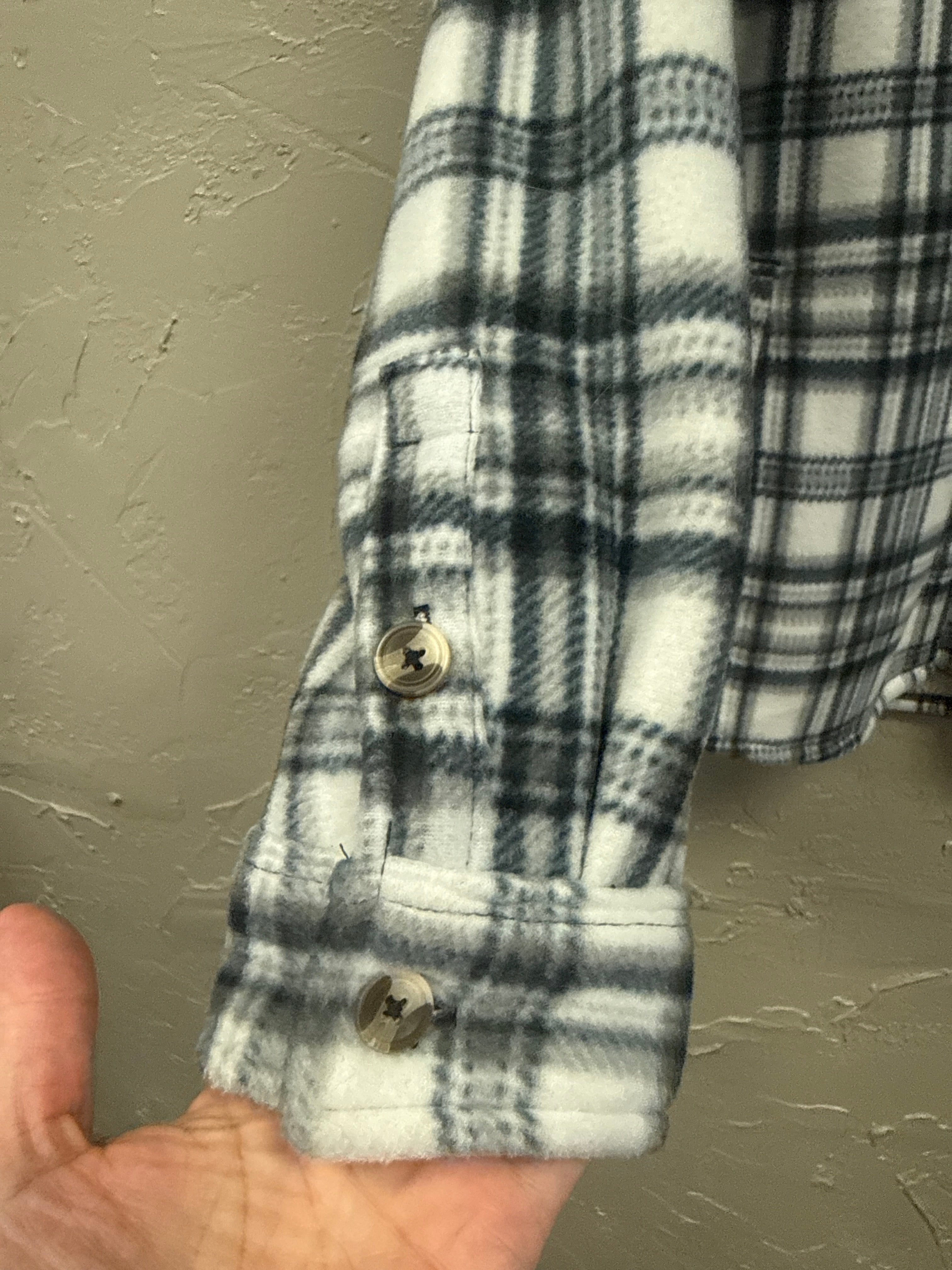 SAGE COLLECTIVE PLUSH SHACKET (org$85)