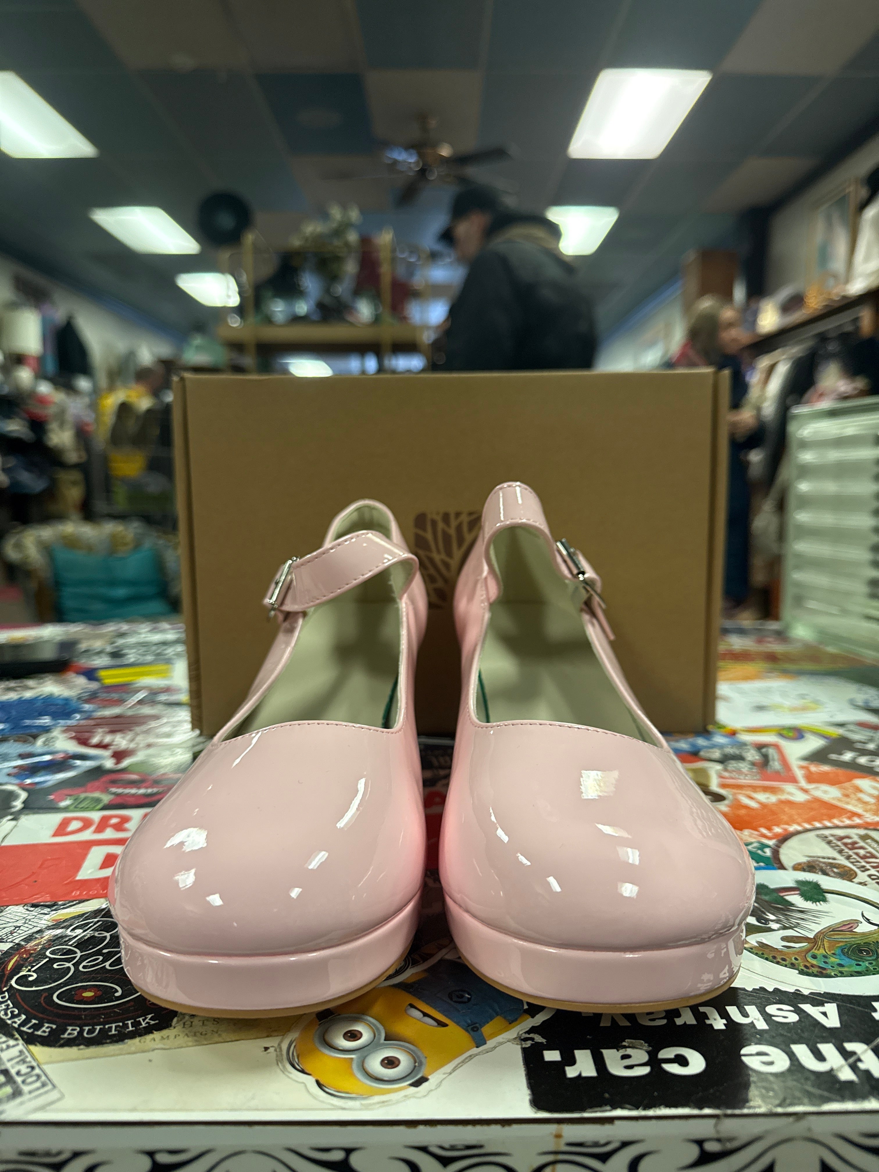 NIB PINK PATENT MARY JANES