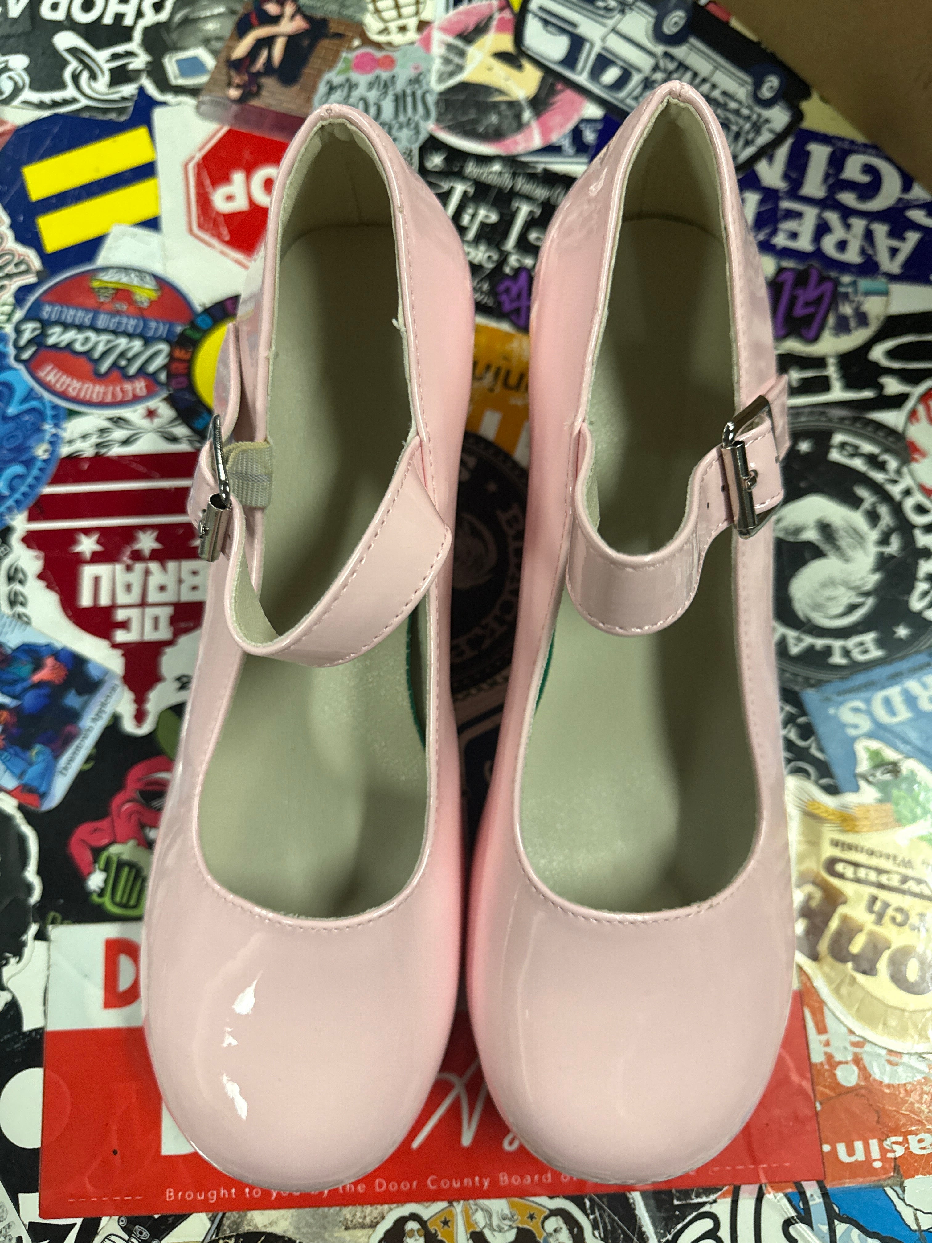NIB PINK PATENT MARY JANES