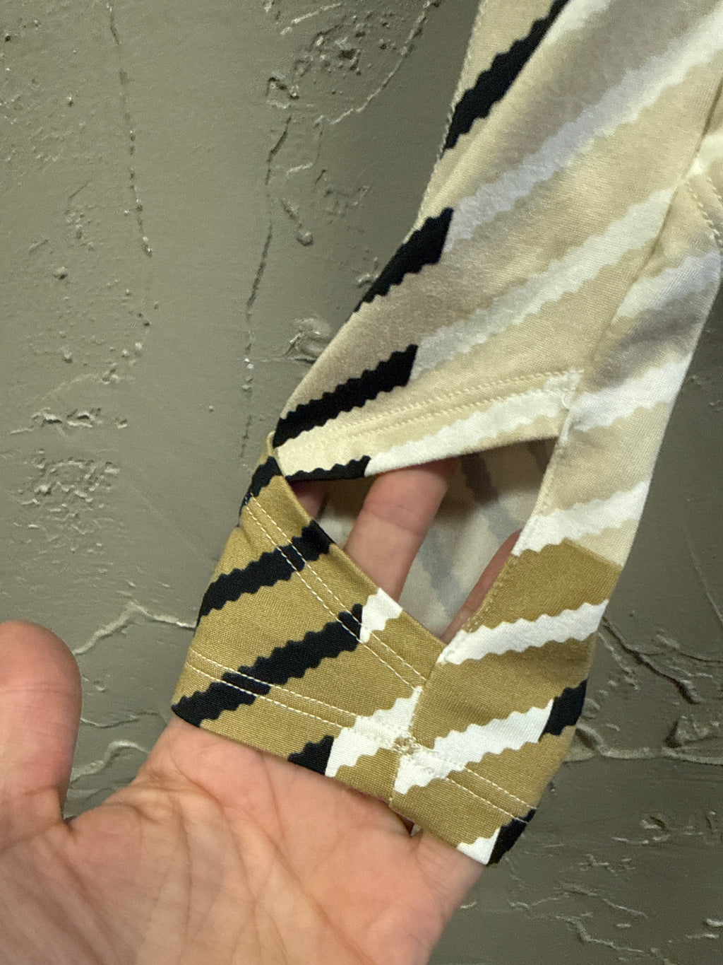 NWT FP MOVEMENT LONG SLEEVE (org$88)