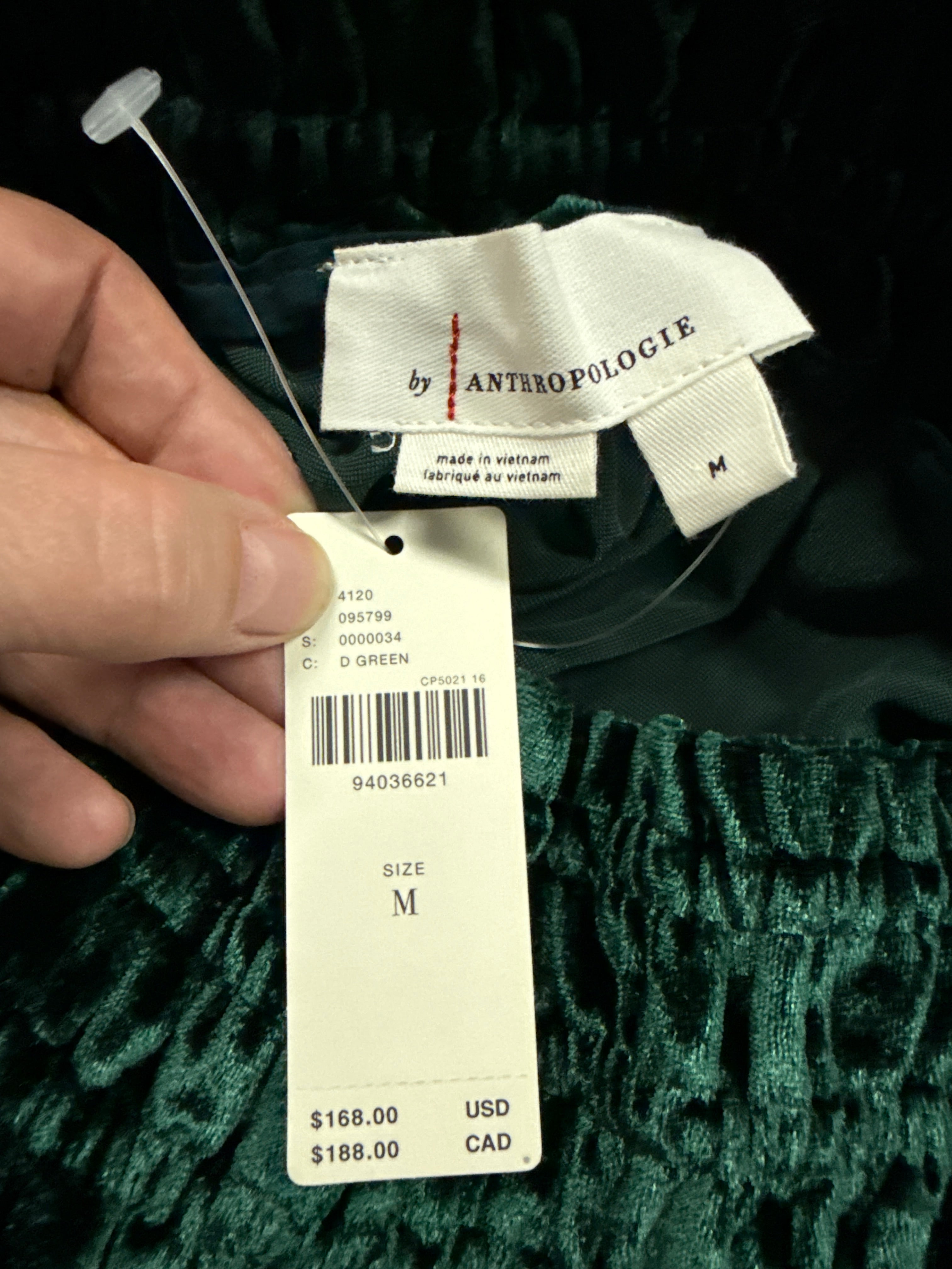 NWT ANTHROPOLOGIE VELVET SKIRT (org$168)