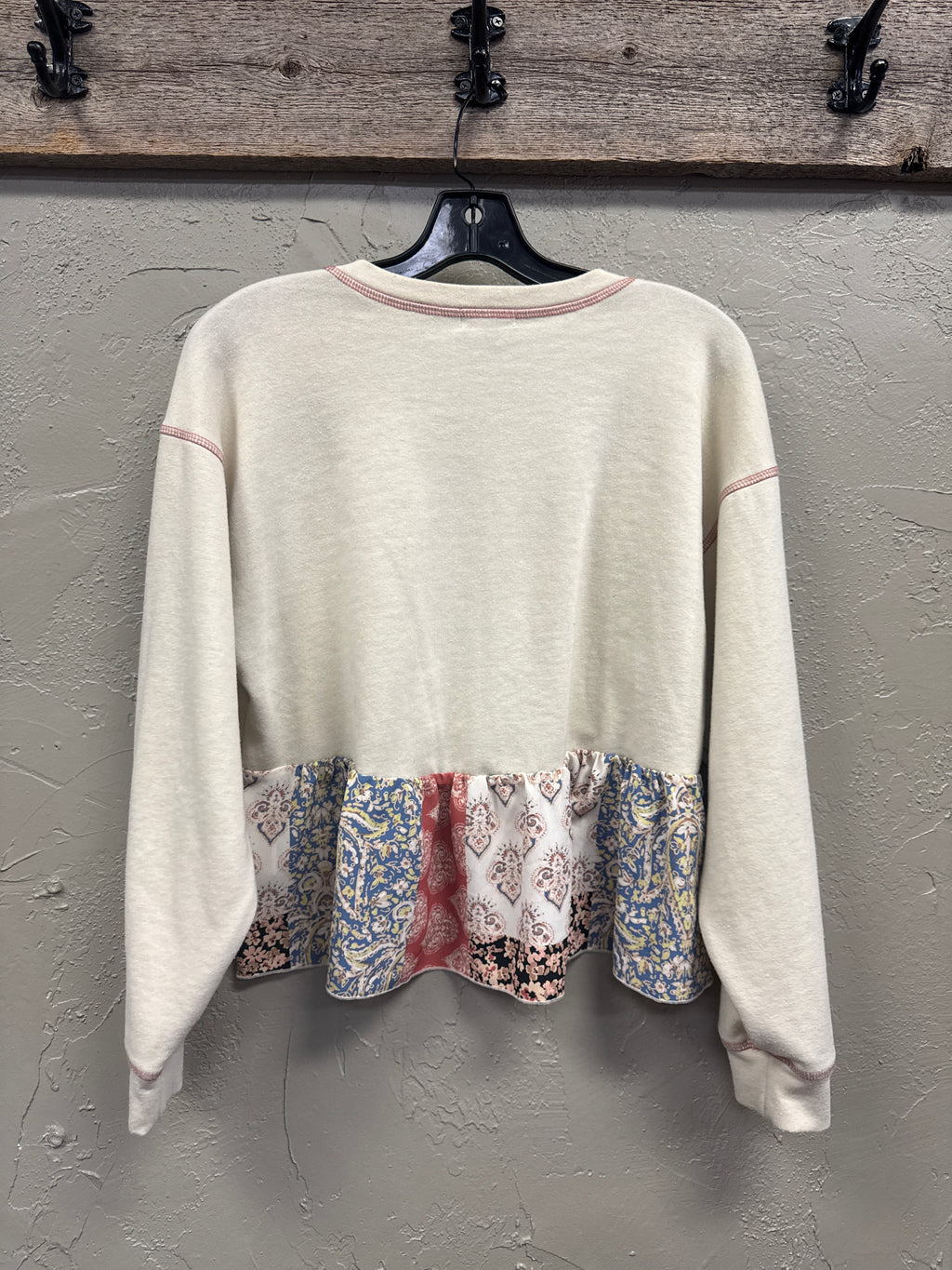 ORIGINALITY RUFFLED HEM PULLOVER