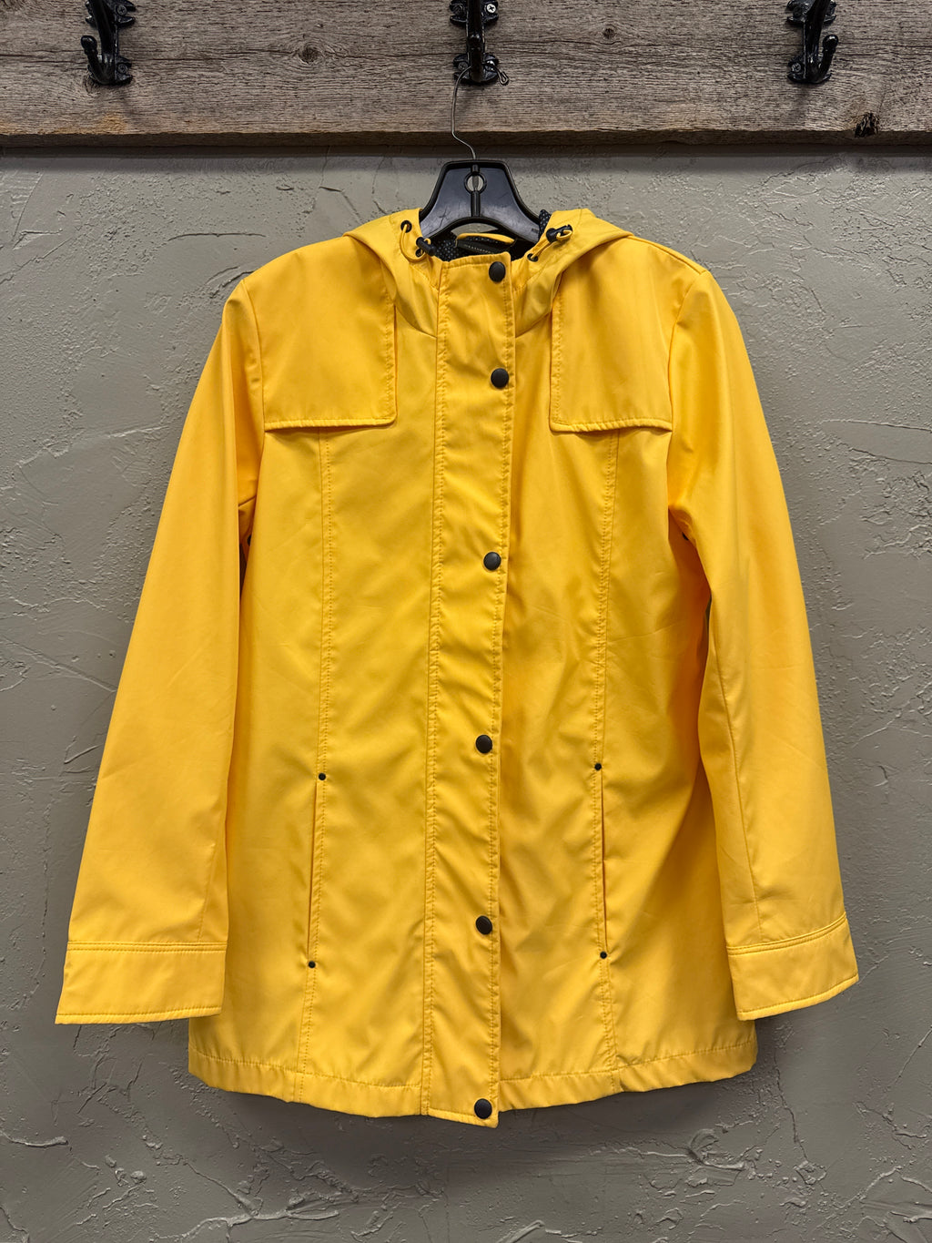 CLASSIC HOODED RAINCOAT
