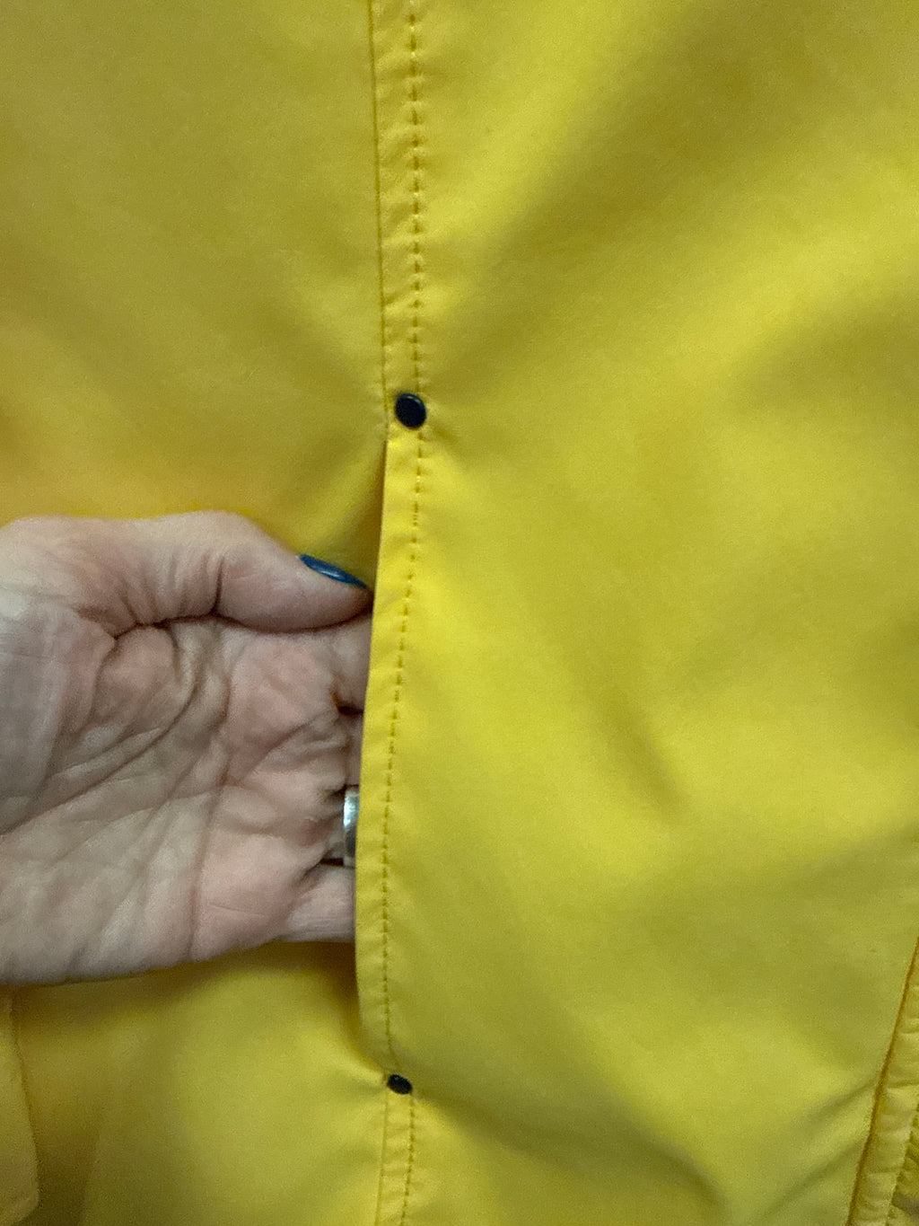 CLASSIC HOODED RAINCOAT
