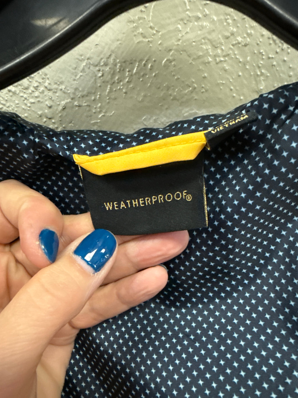 CLASSIC HOODED RAINCOAT