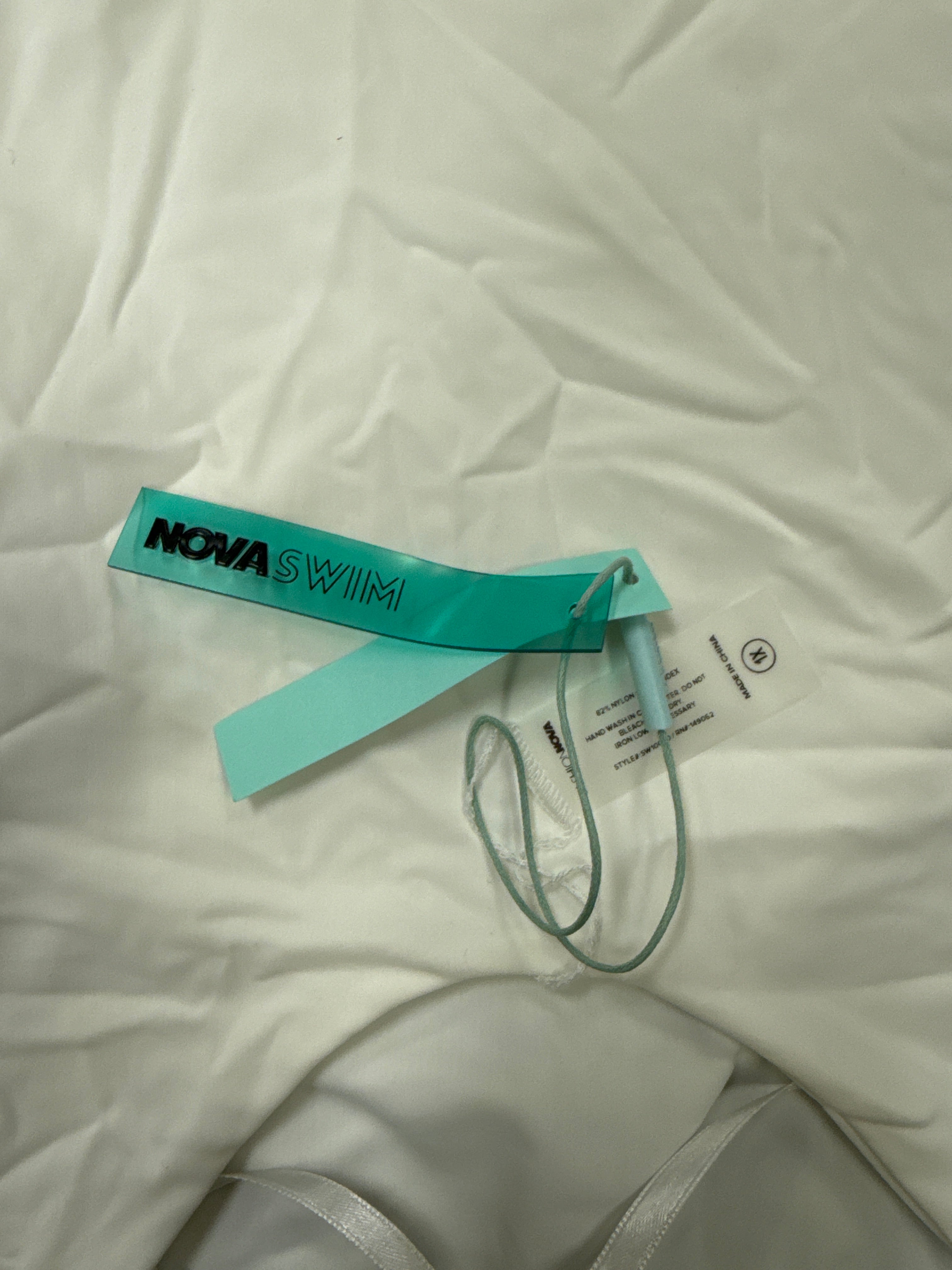 NWT FASHION NOVA SWIMSUIT