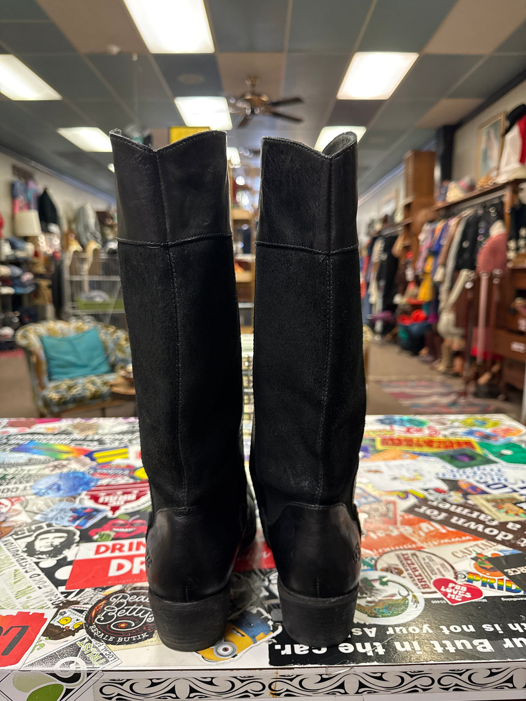 UGG CASSIS LEATHER BOOT (org$250)