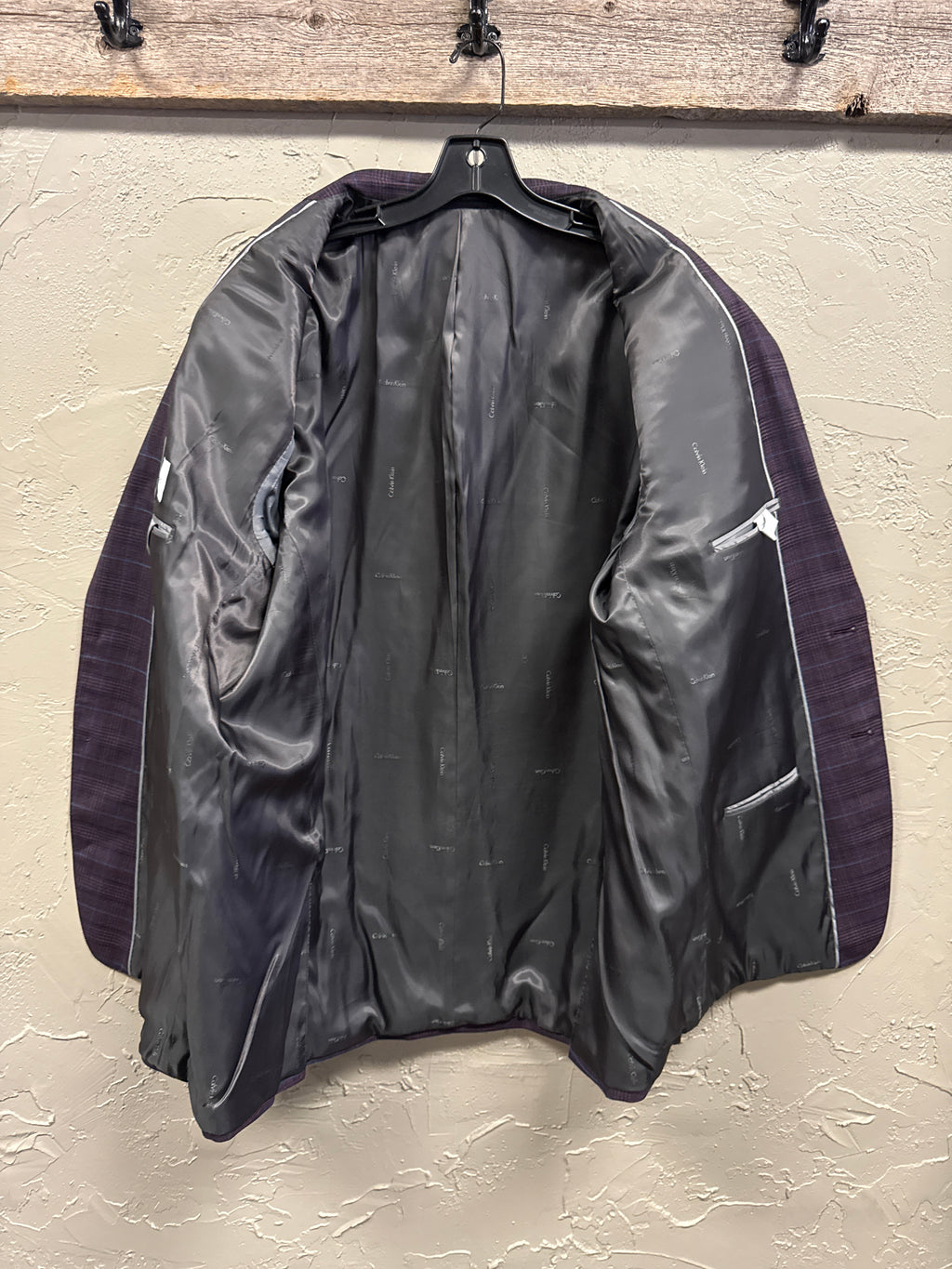 NWOT CALVIN KLEIN PLAID SUIT COAT