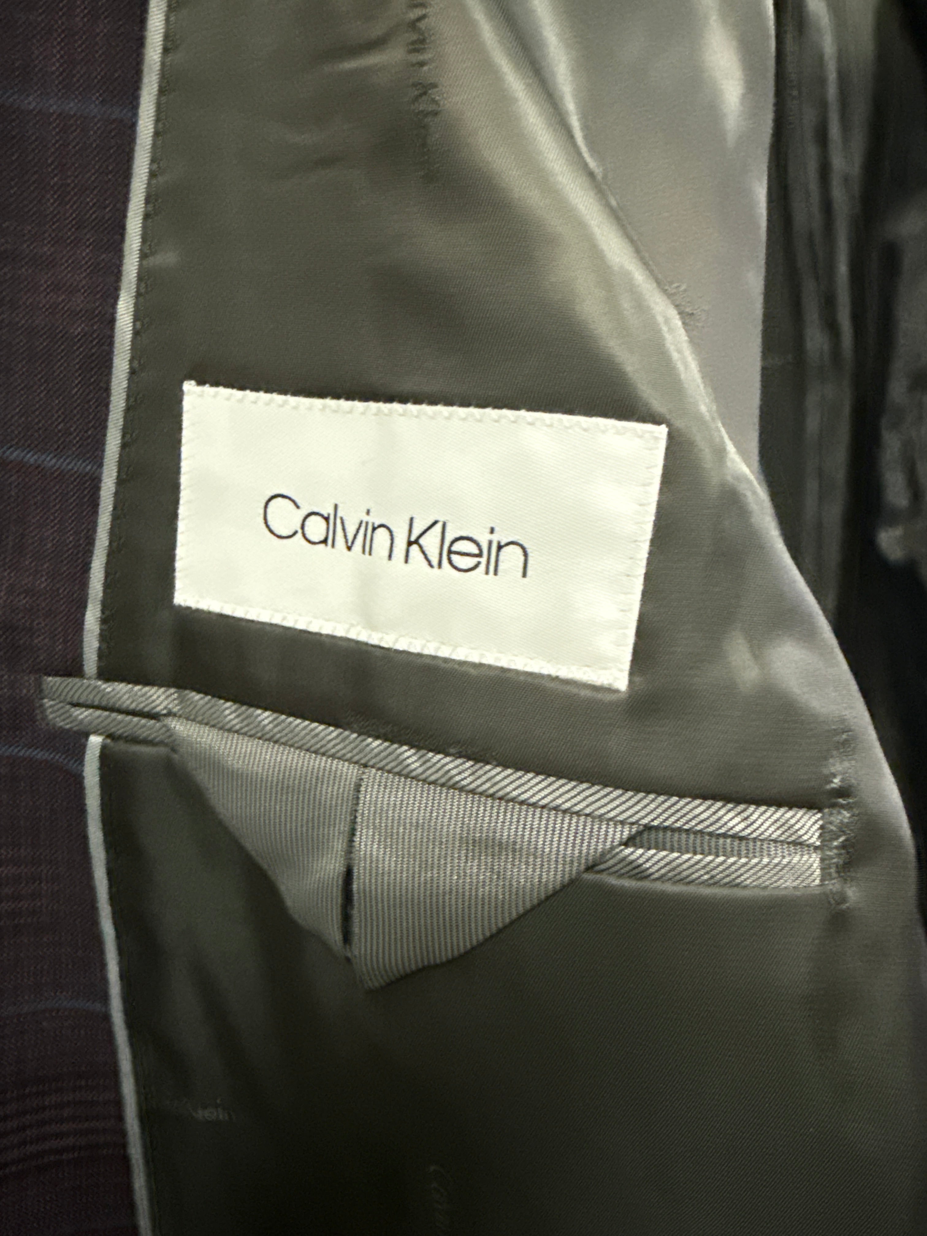 NWOT CALVIN KLEIN PLAID SUIT COAT