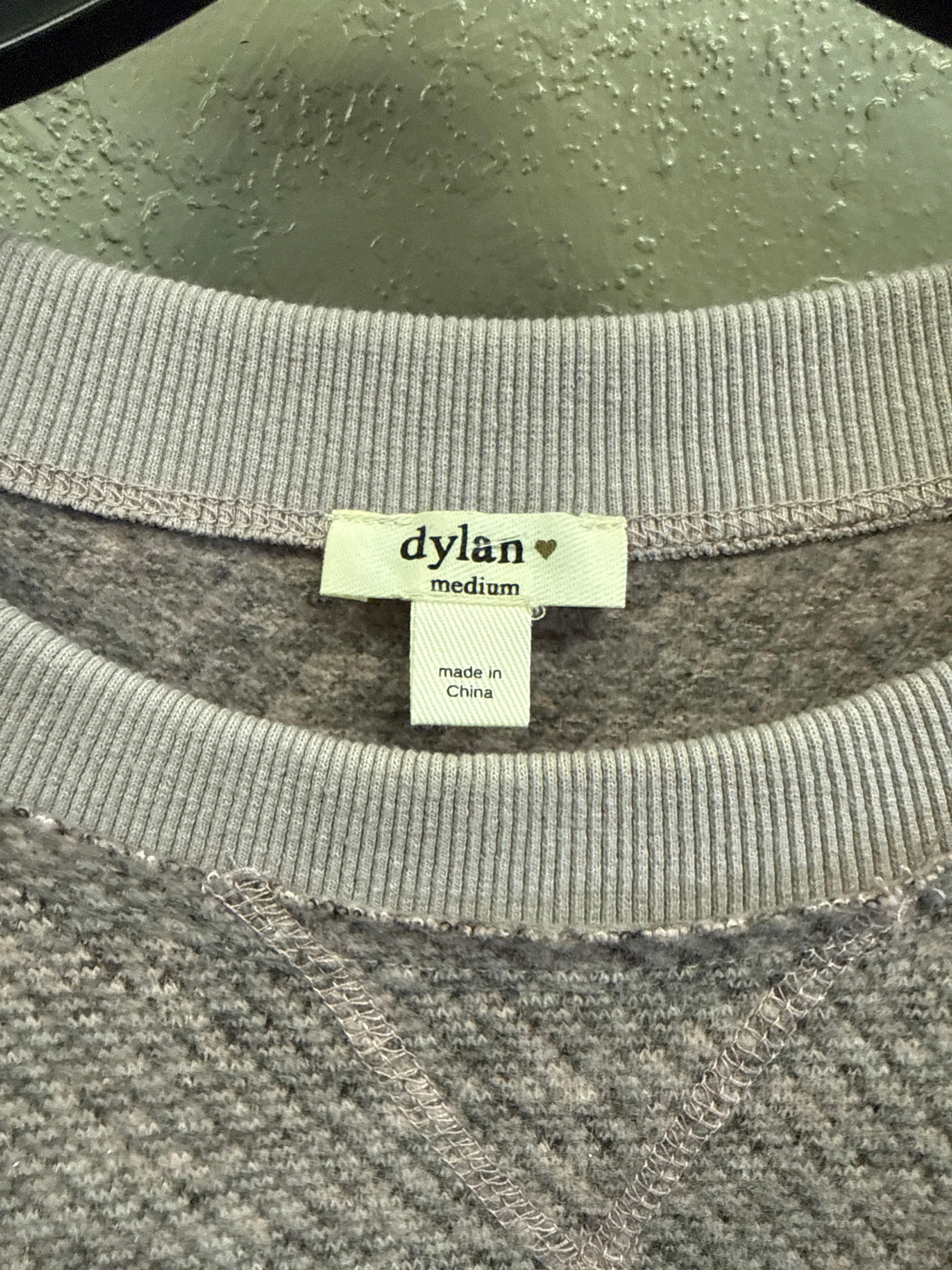 DYLAN HEATHERED CREW NECK SWEATSHIRT (org$80)