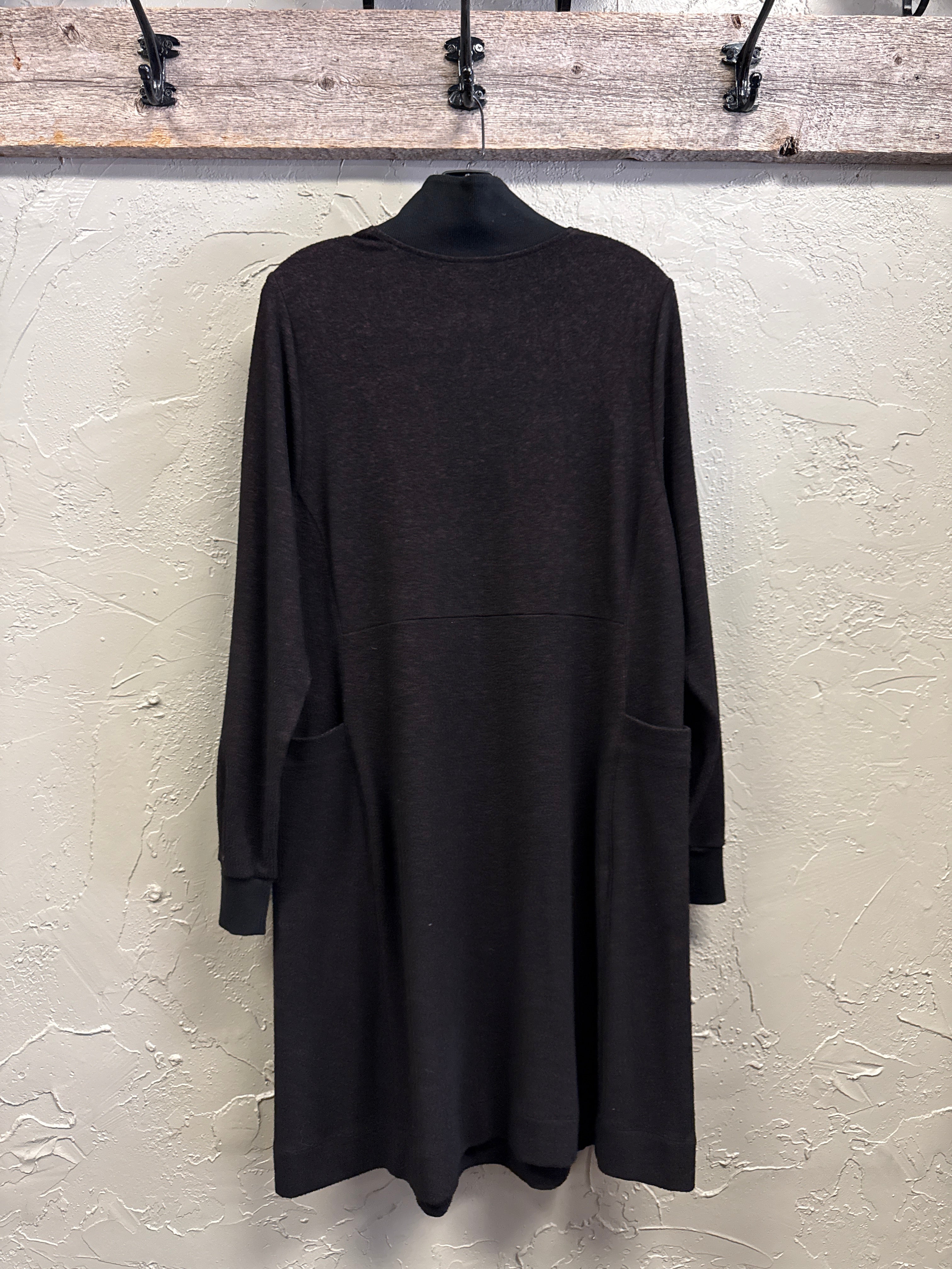 CABI CUDDLE DRESS (org$110)