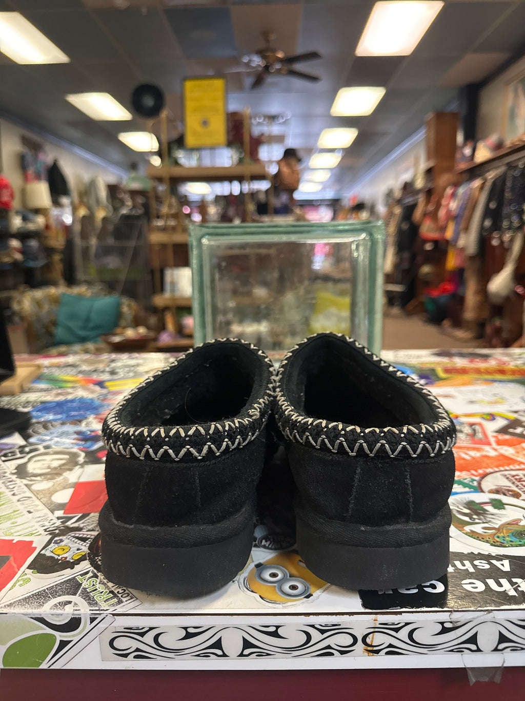 UGG TASMAN CHOPD SLIP-ONS (org$140)