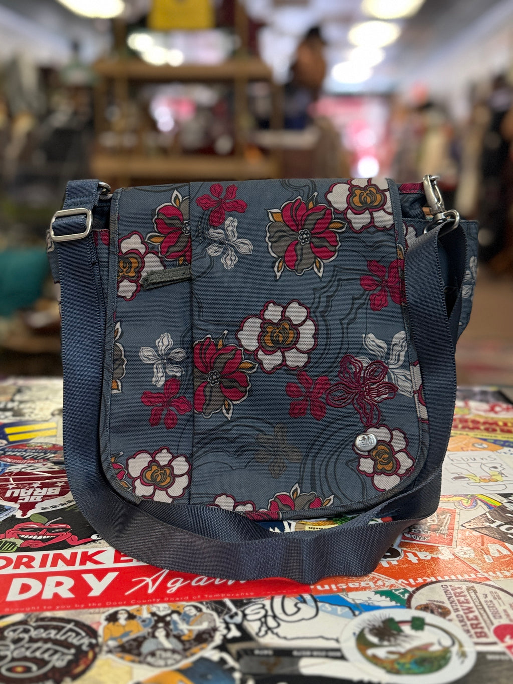 HAIKU TO GO CONVERTABLE BAG