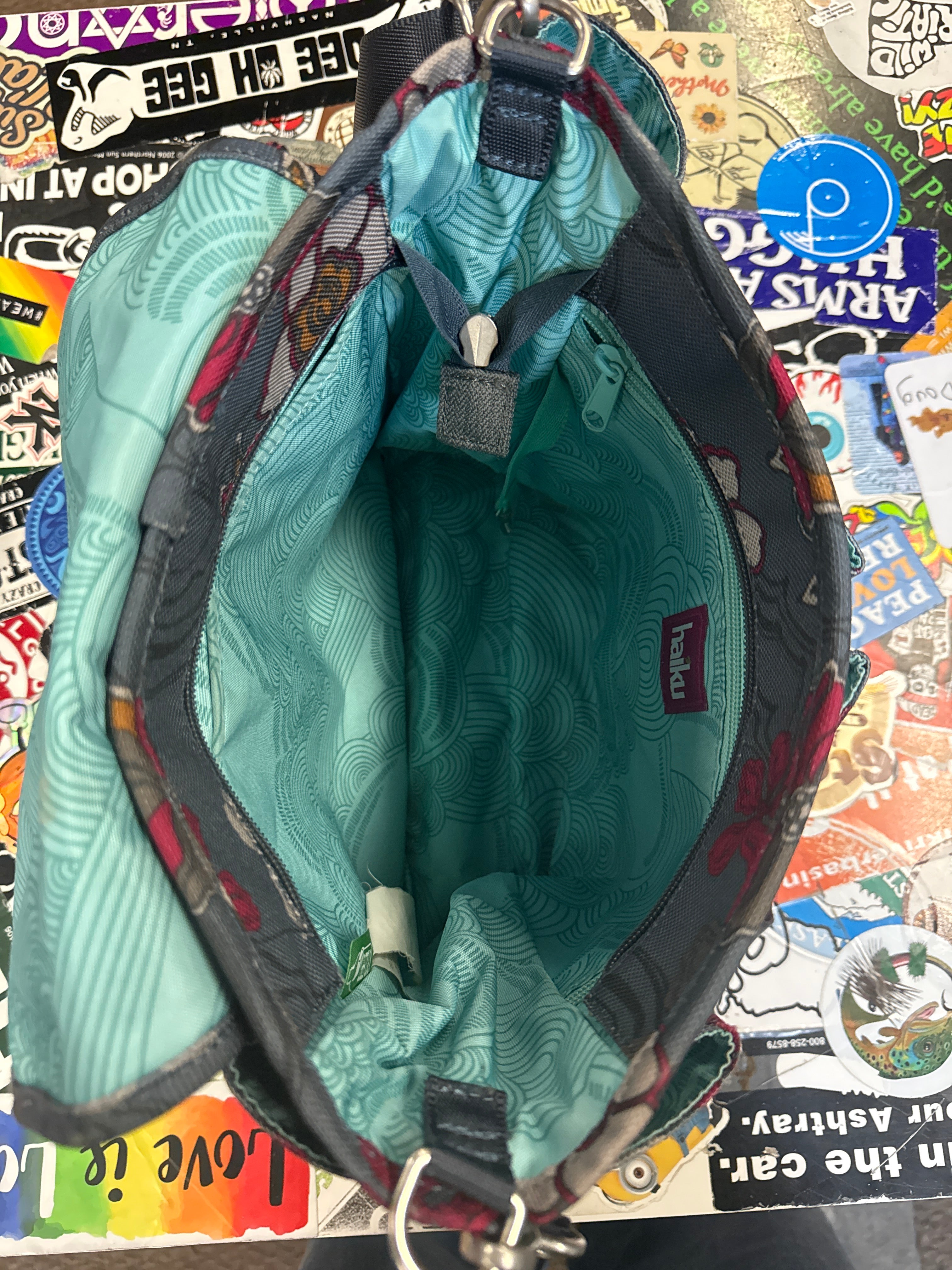 HAIKU TO GO CONVERTABLE BAG