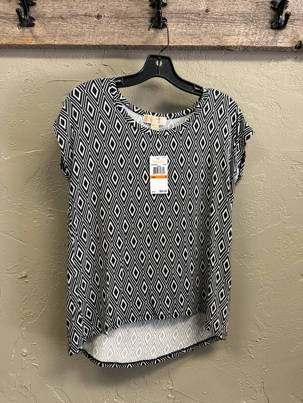 NWT MICHAEL KORS HIGH-LOW TOP (org$60)