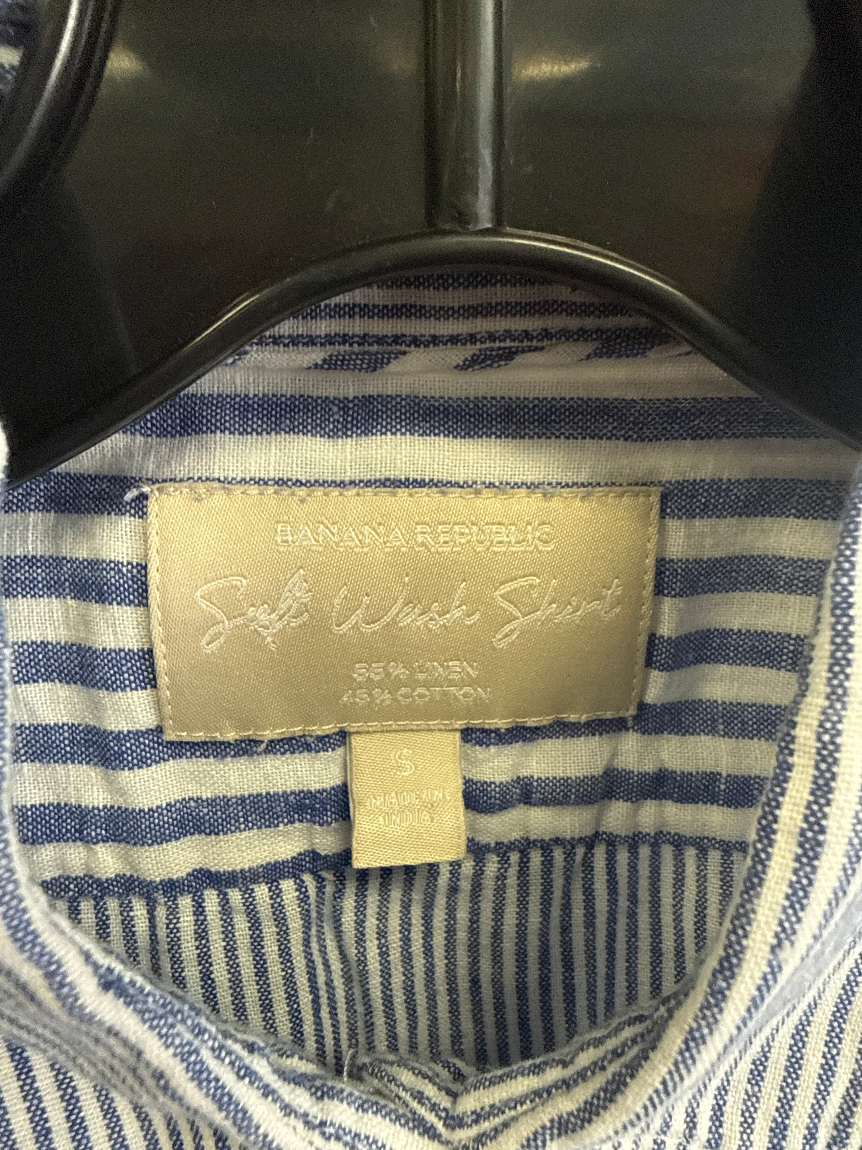 BANANA REPUBLIC SOFT WASH SHIRT