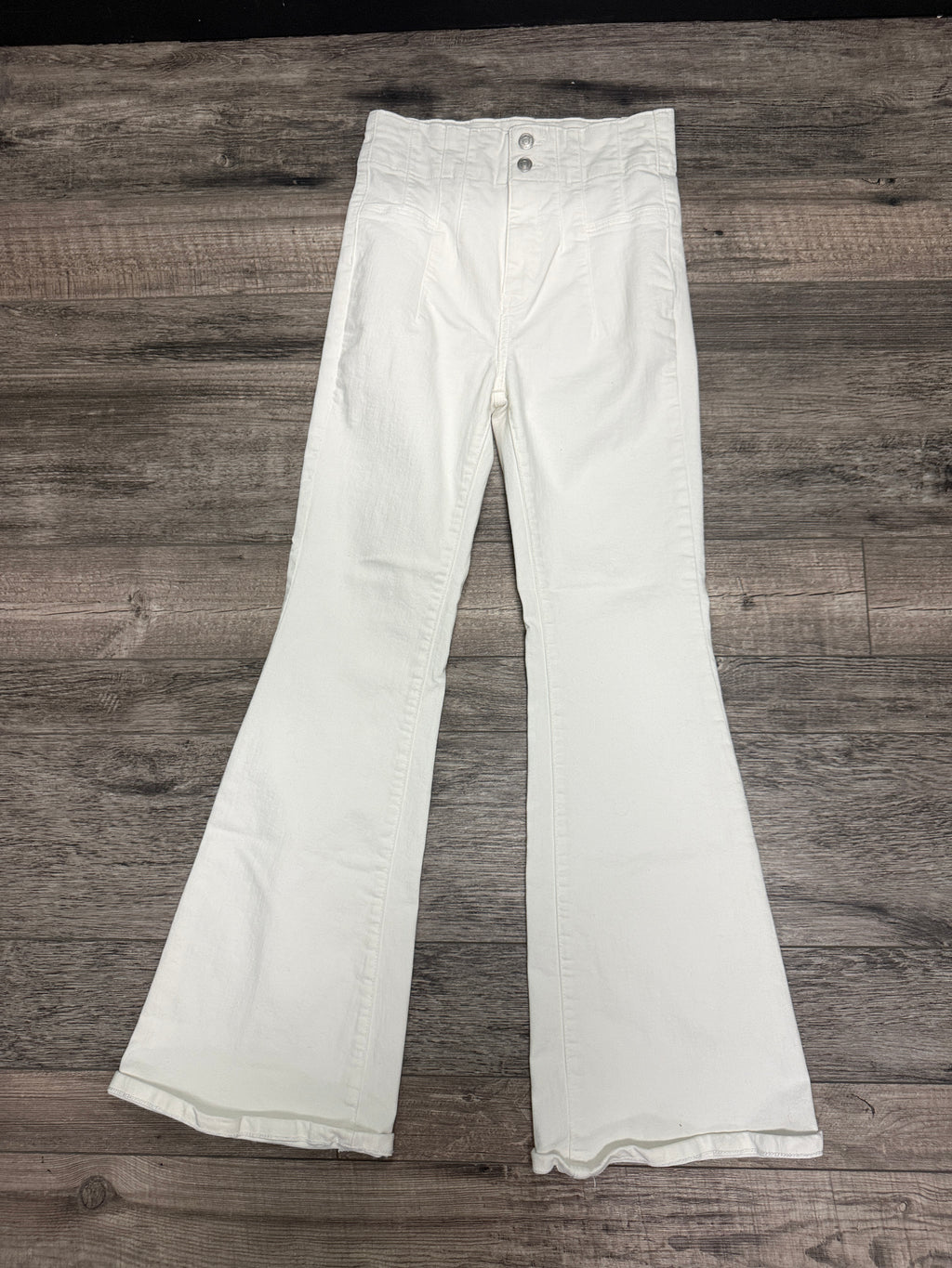 NWT WE THE FREE HIGH RISE FLARE (org$98)