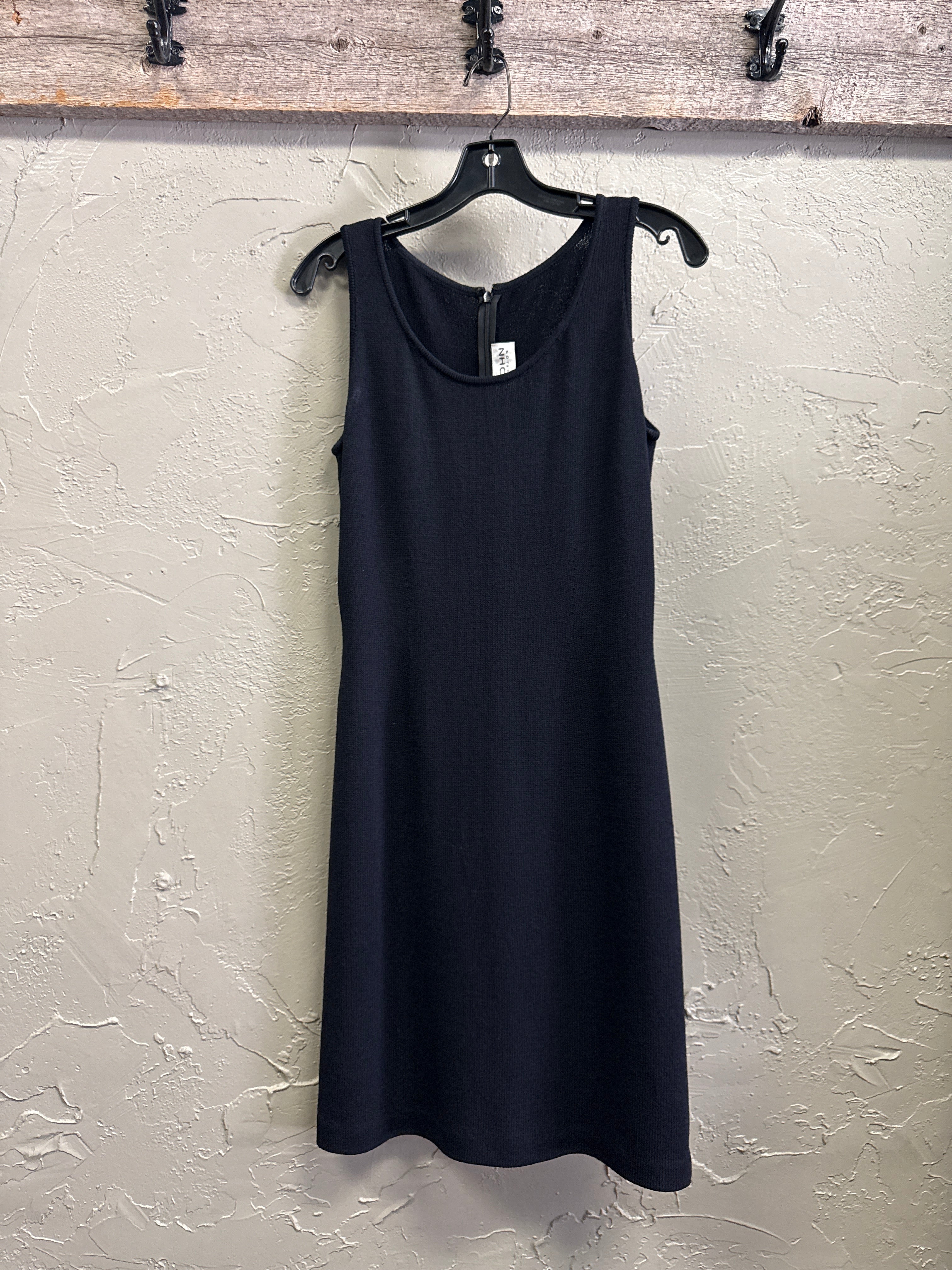 2007 ST. JOHN RESORT COLLECTION SCOOP NECK SHEATH DRESS