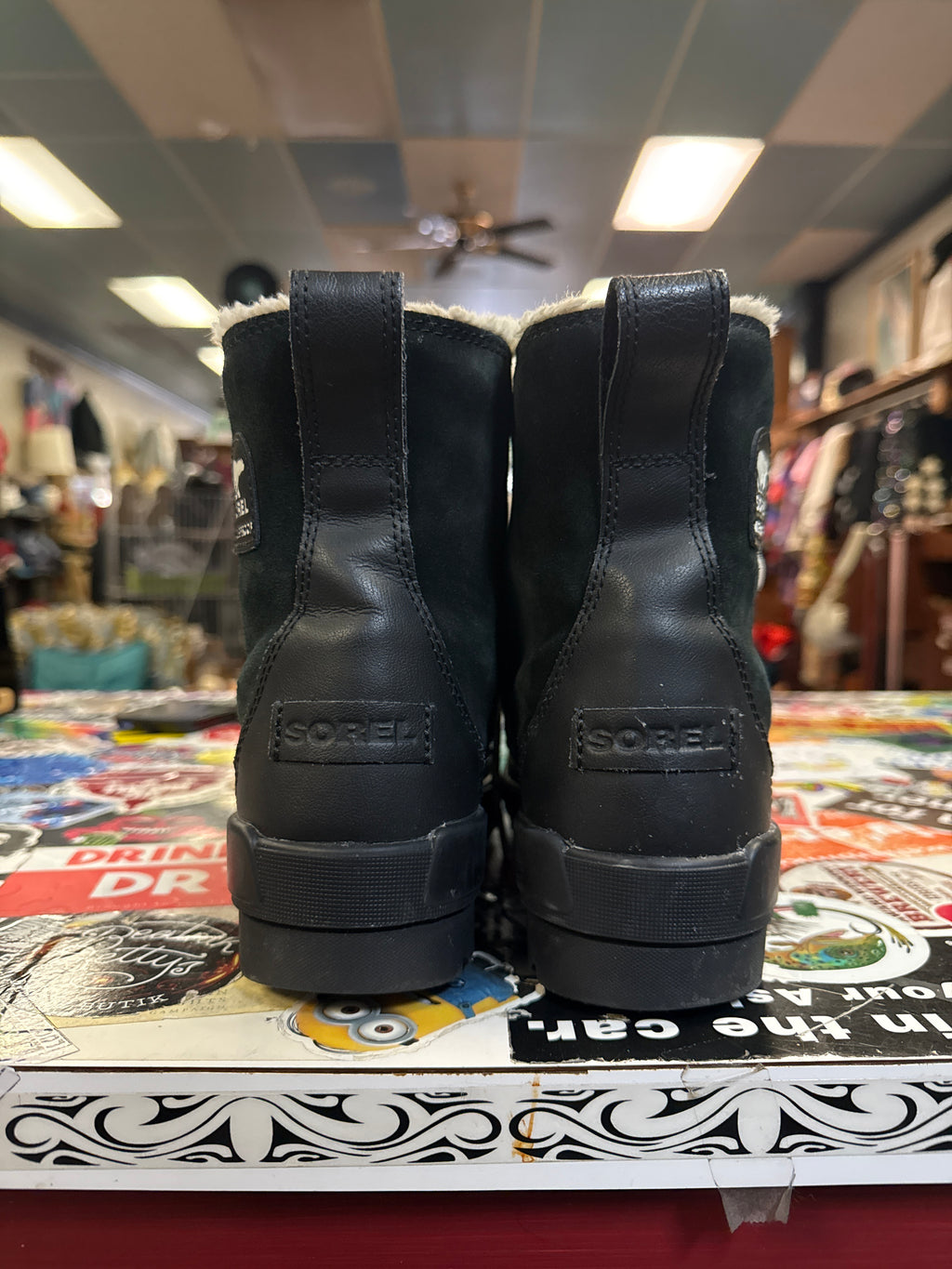 SOREL TIVOLI IV WATERPROOF BOOTS (org$145)