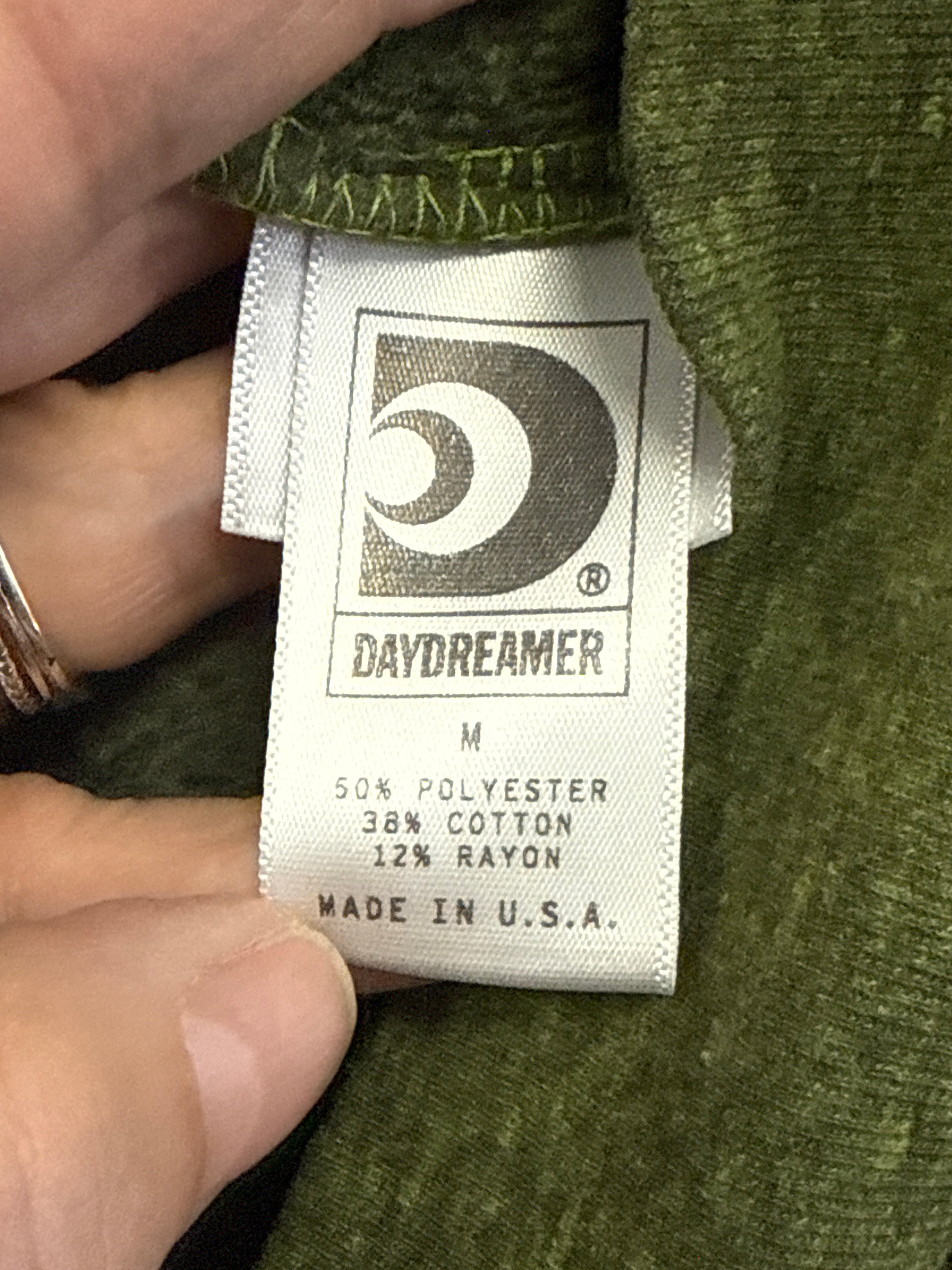 DAY DREAMER NIRVANA  PULLOVER (org$128)