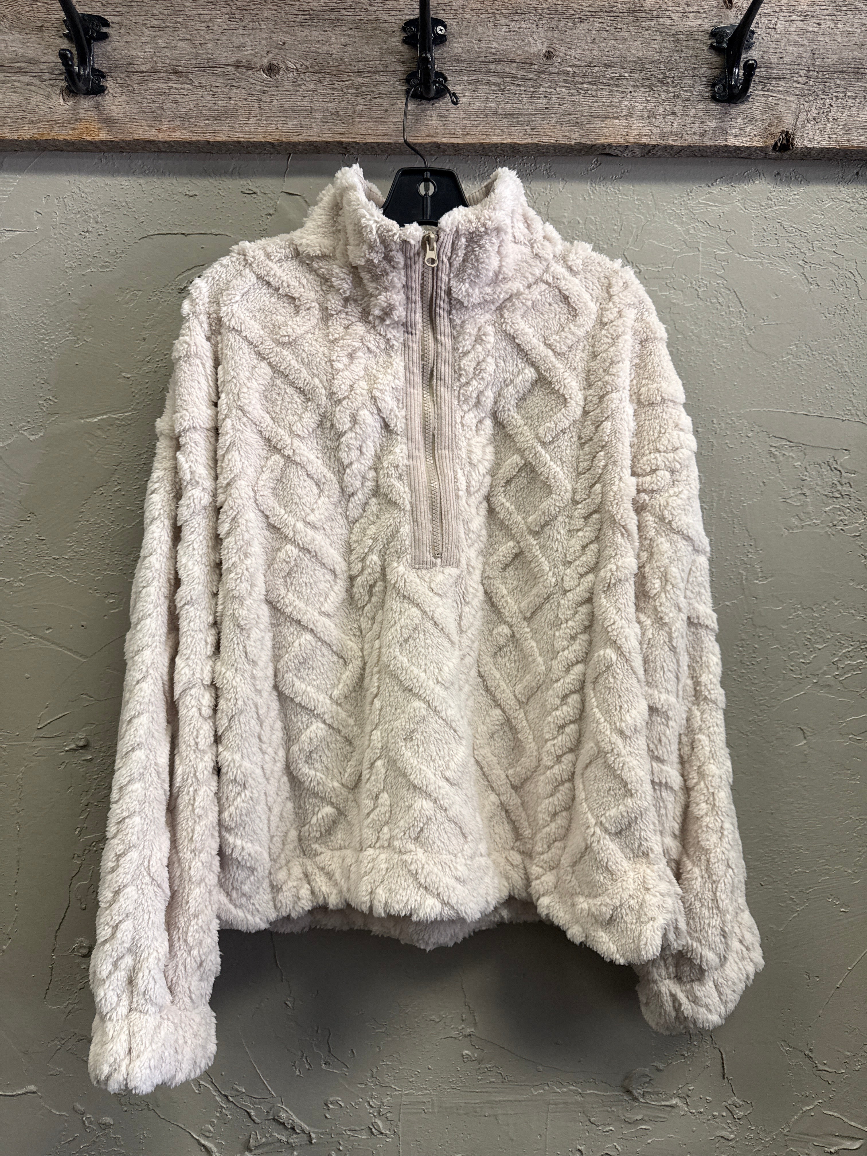 NEW IN SHERPA 1/2 ZIP PULLOVER