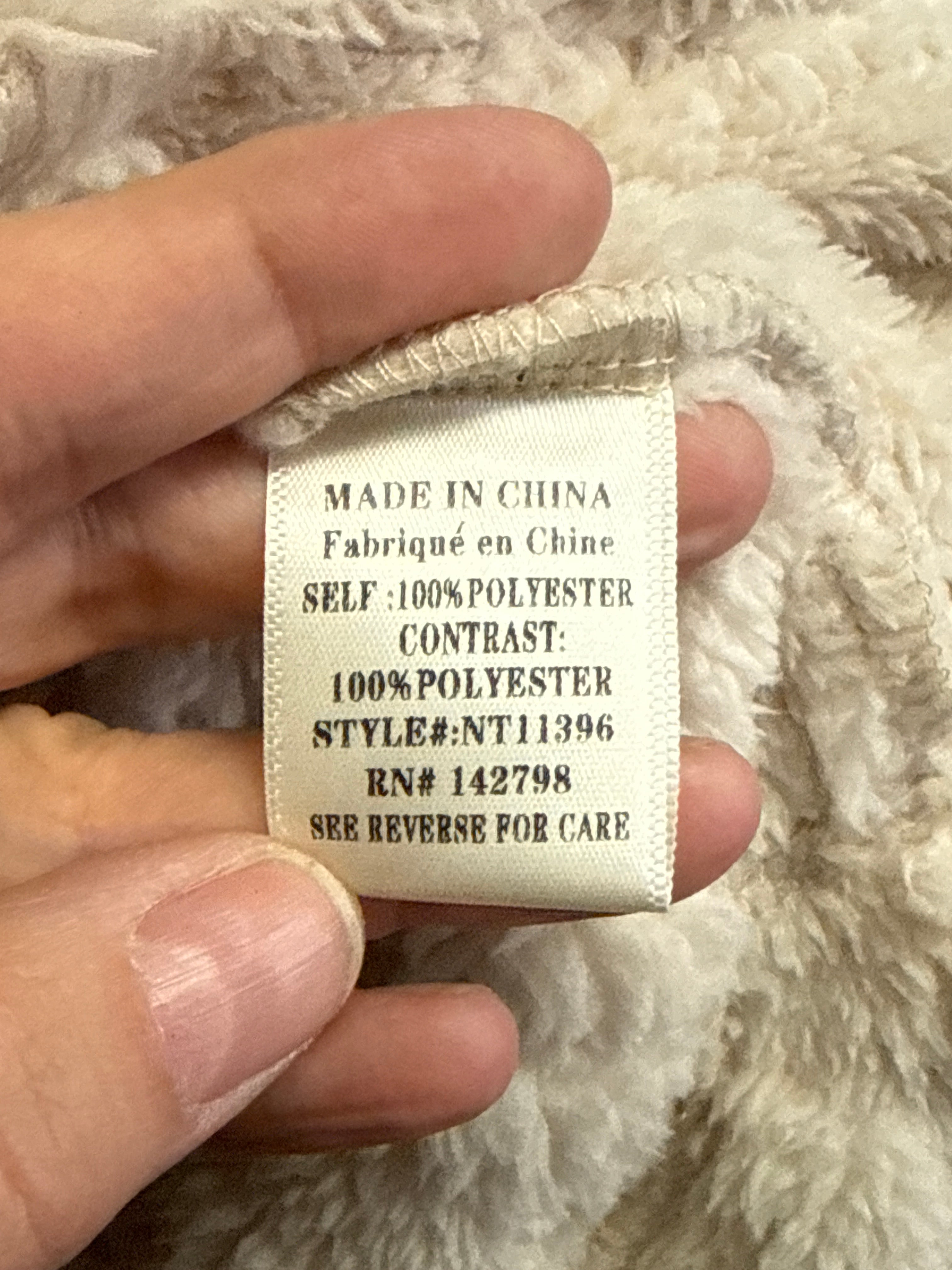 NEW IN SHERPA 1/2 ZIP PULLOVER