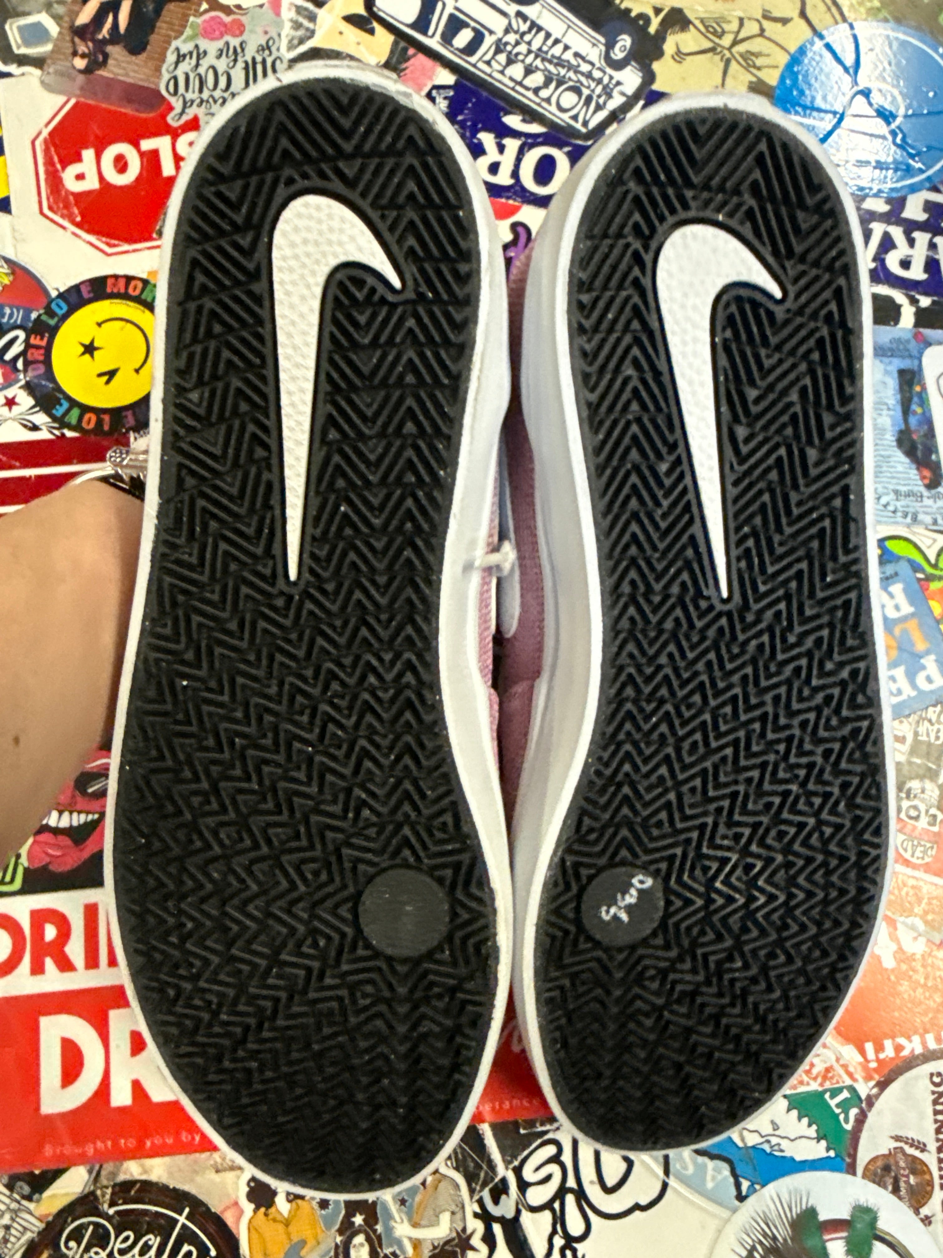 NIKE SB CHECK SOLAR CANVAS SNEAKERS