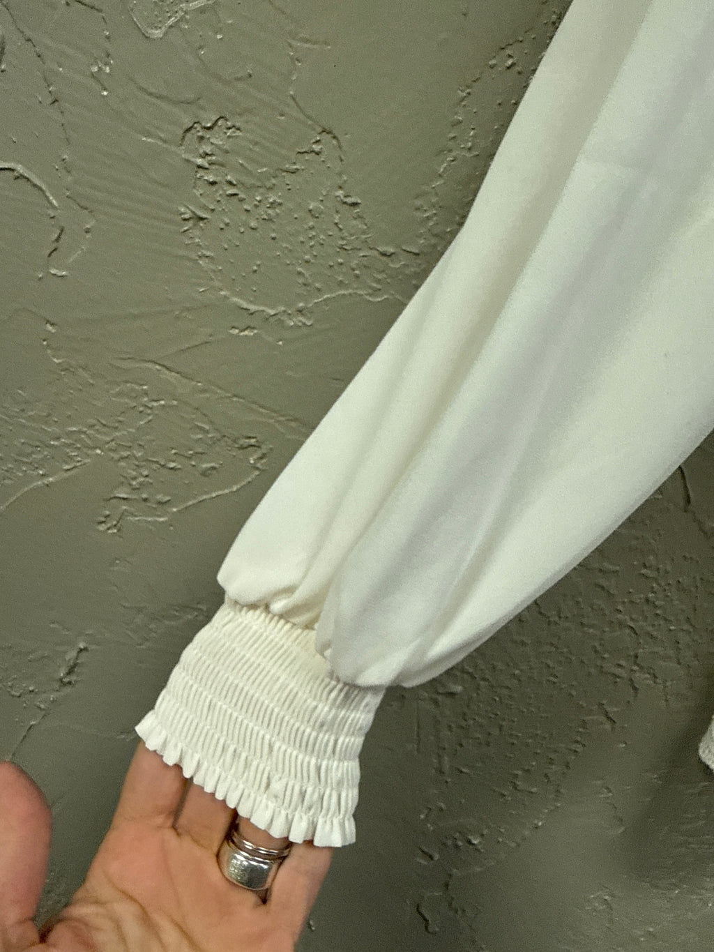 NWT EXPRESS OFF THE SHOULDER TOP (org$50)