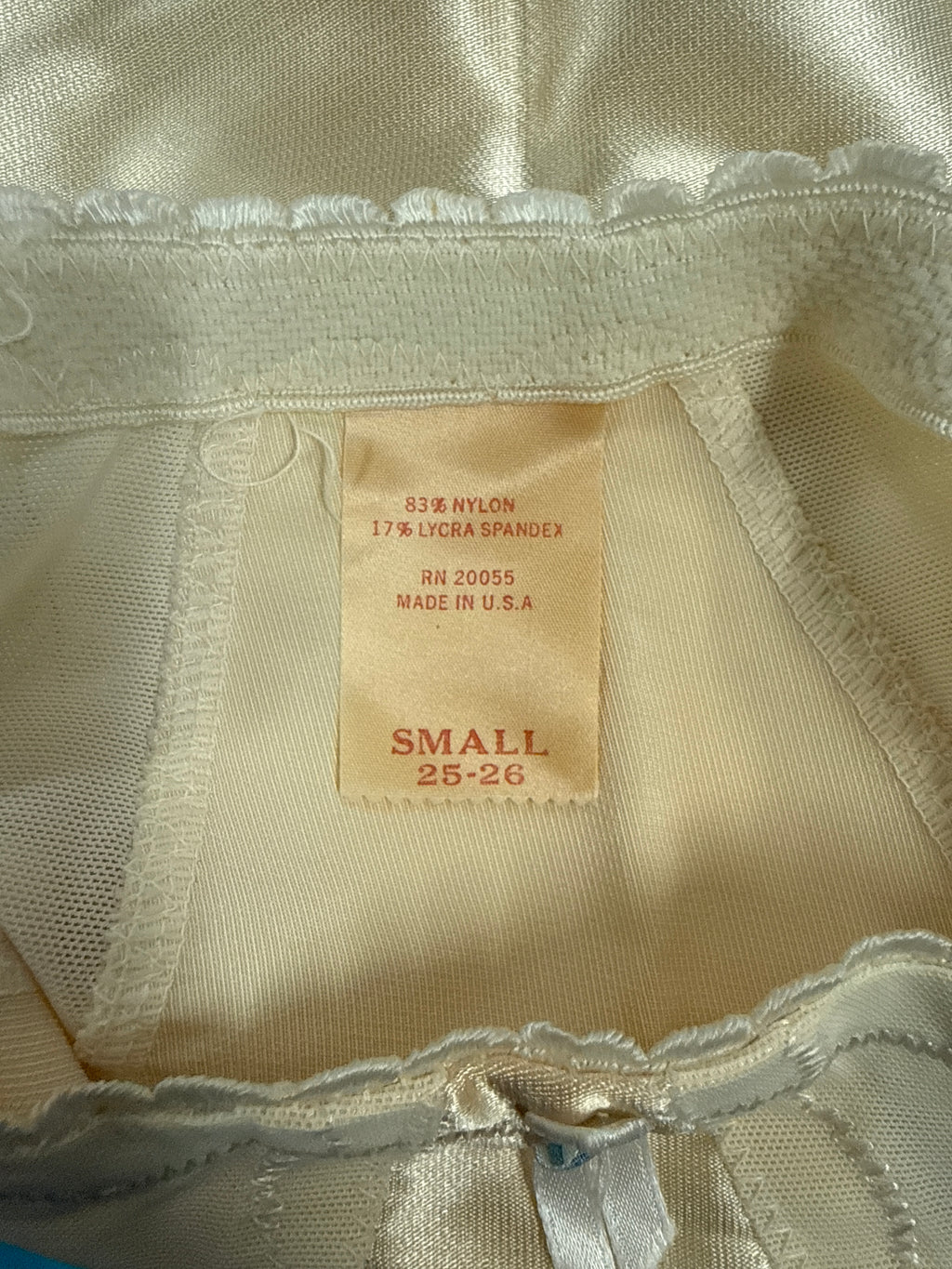 VTG OPEN BOTTOM GIRDLE GARTER BELT