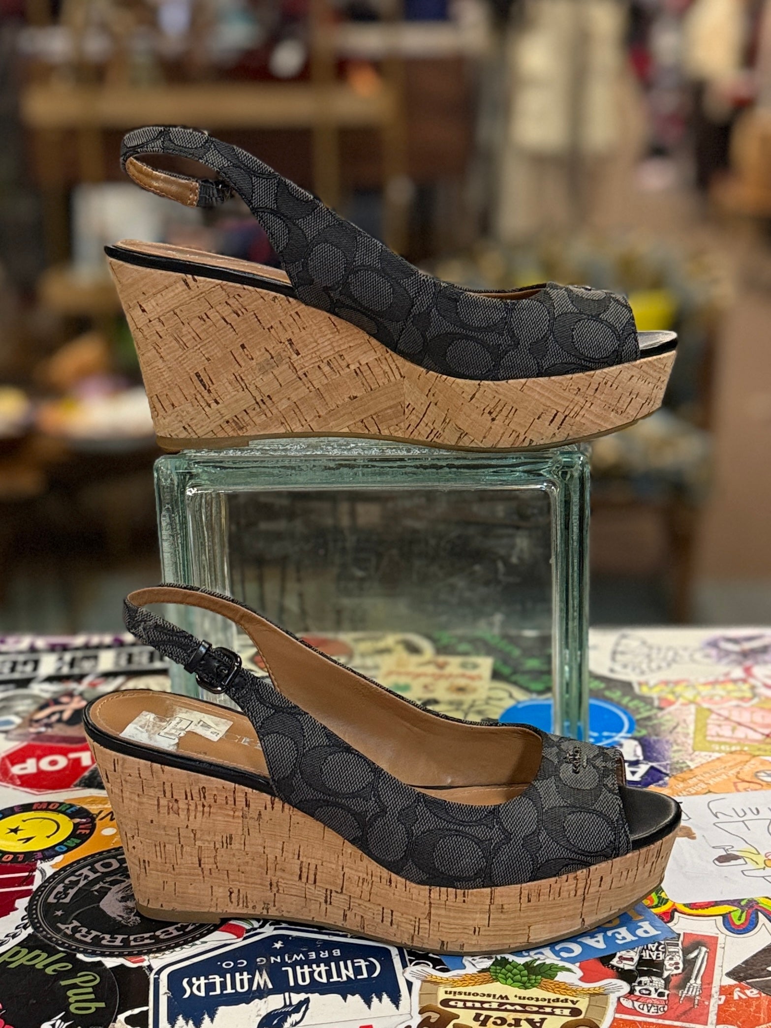COACH LOGO WEDGE SANDALS (org$195)