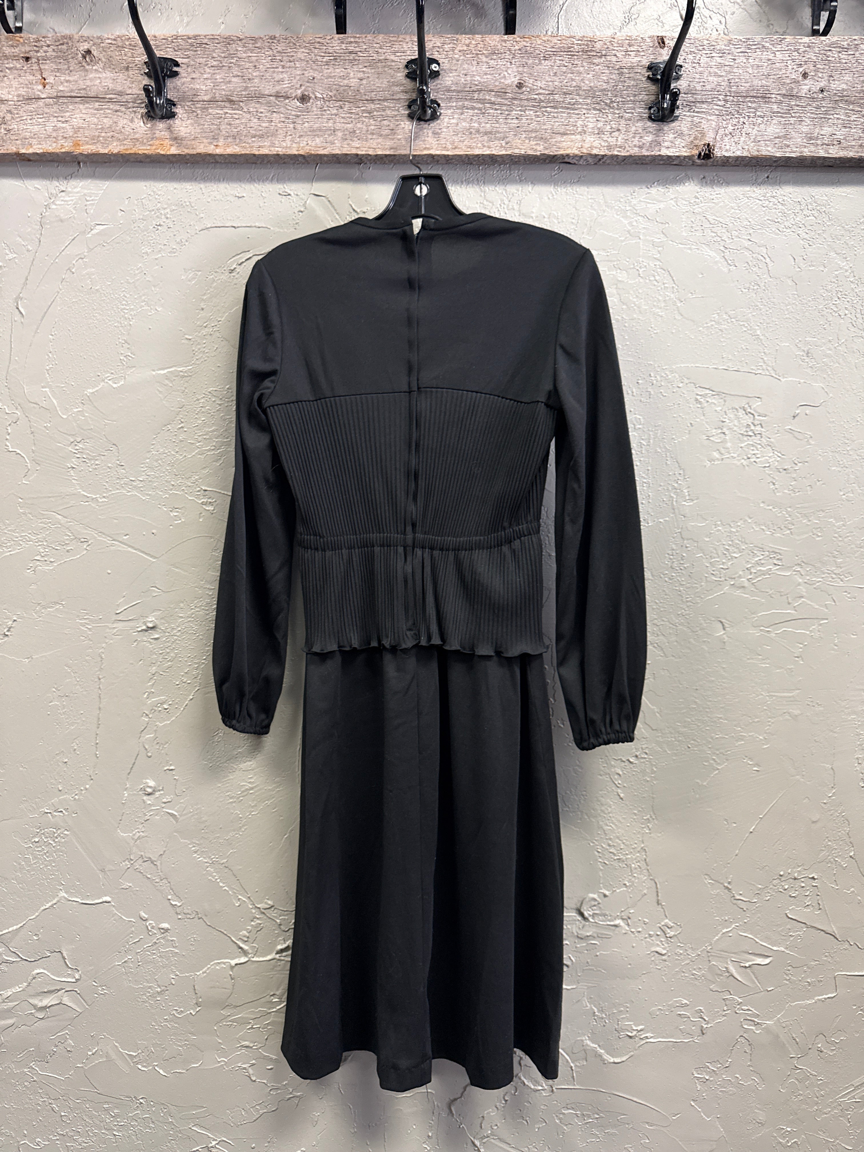VTG PLEATED BODICE MIDI-DRESS