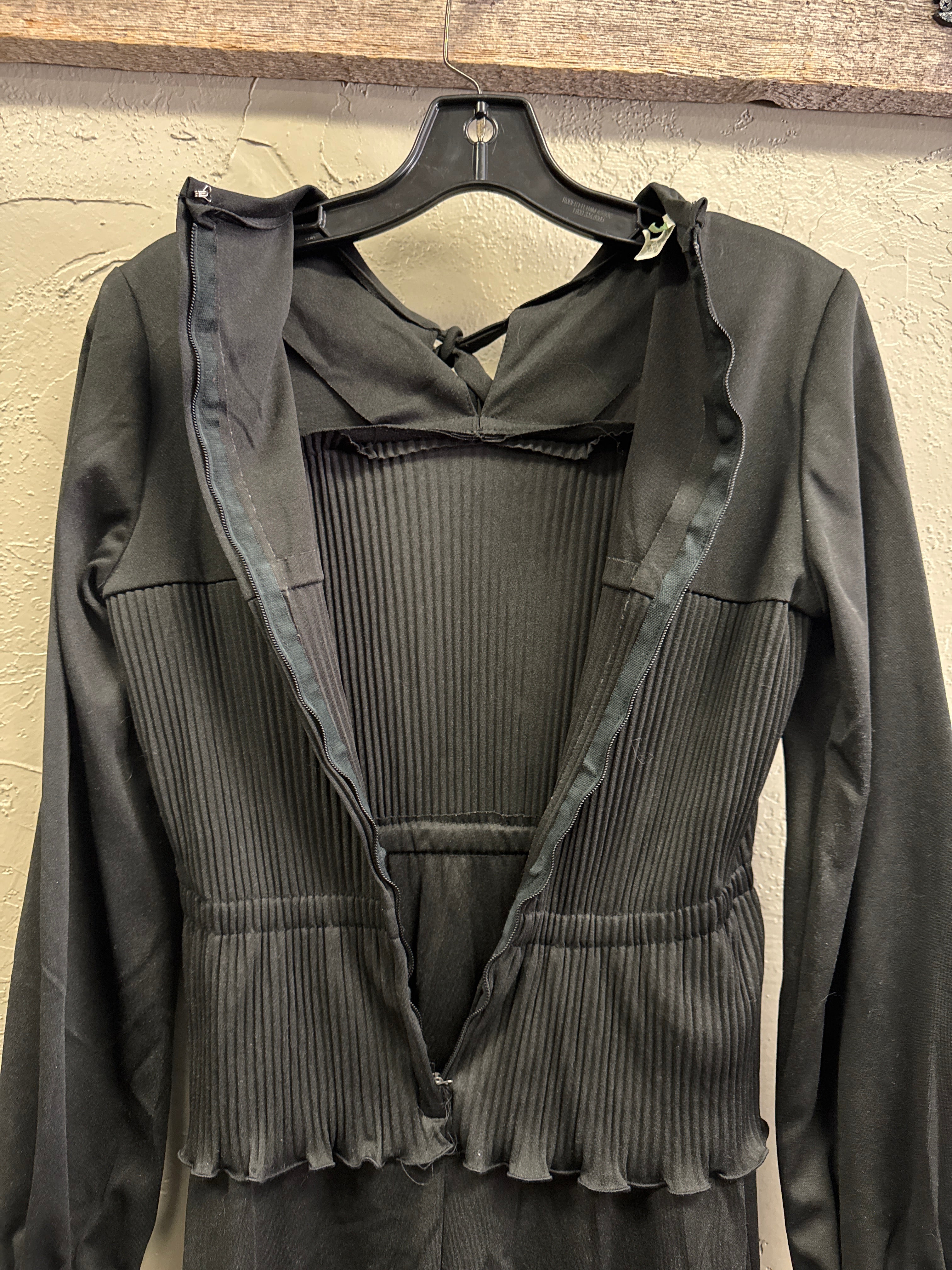 VTG PLEATED BODICE MIDI-DRESS