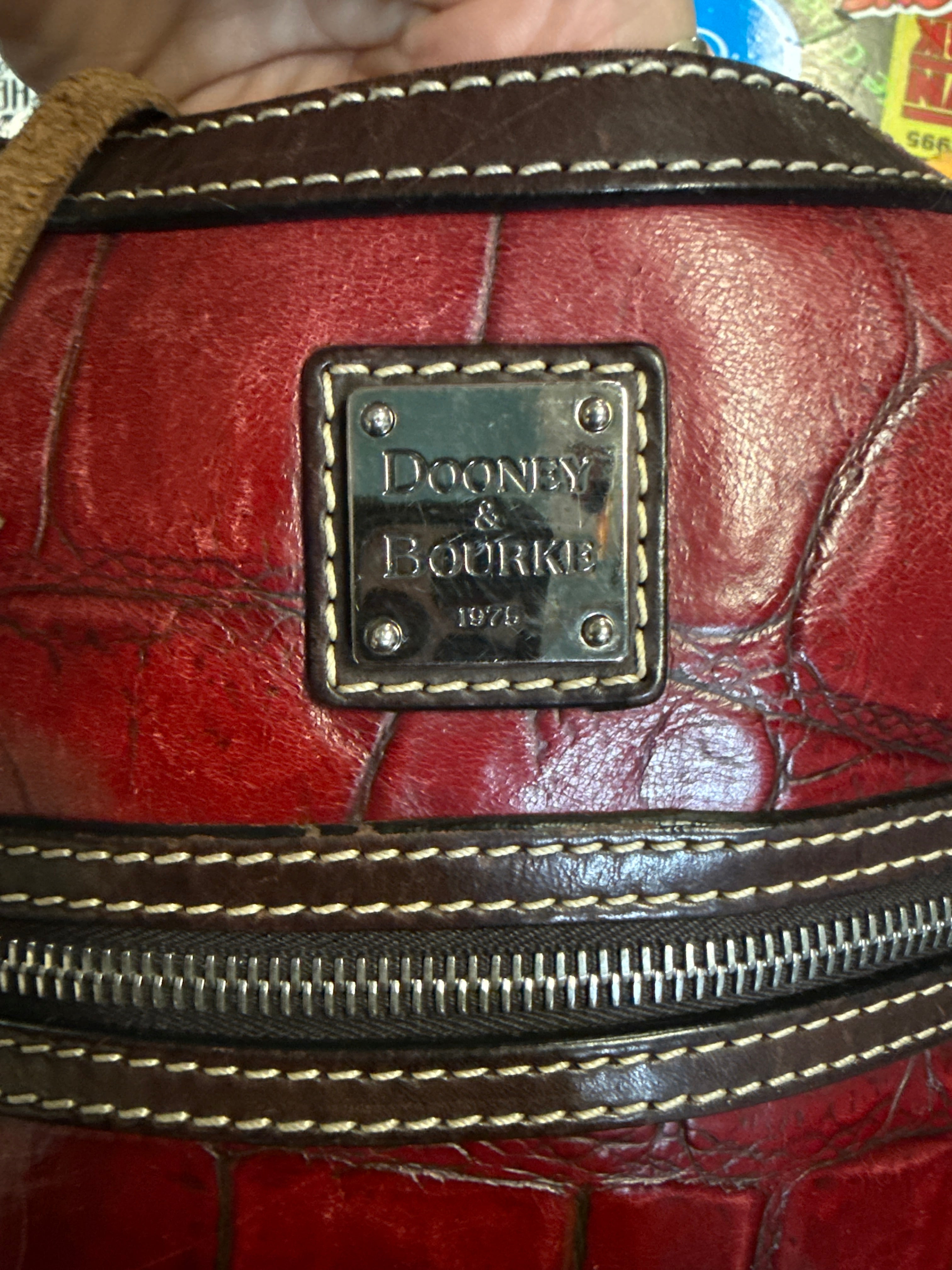 VTG DOONEY & BOURKE CROC-NILE BAG