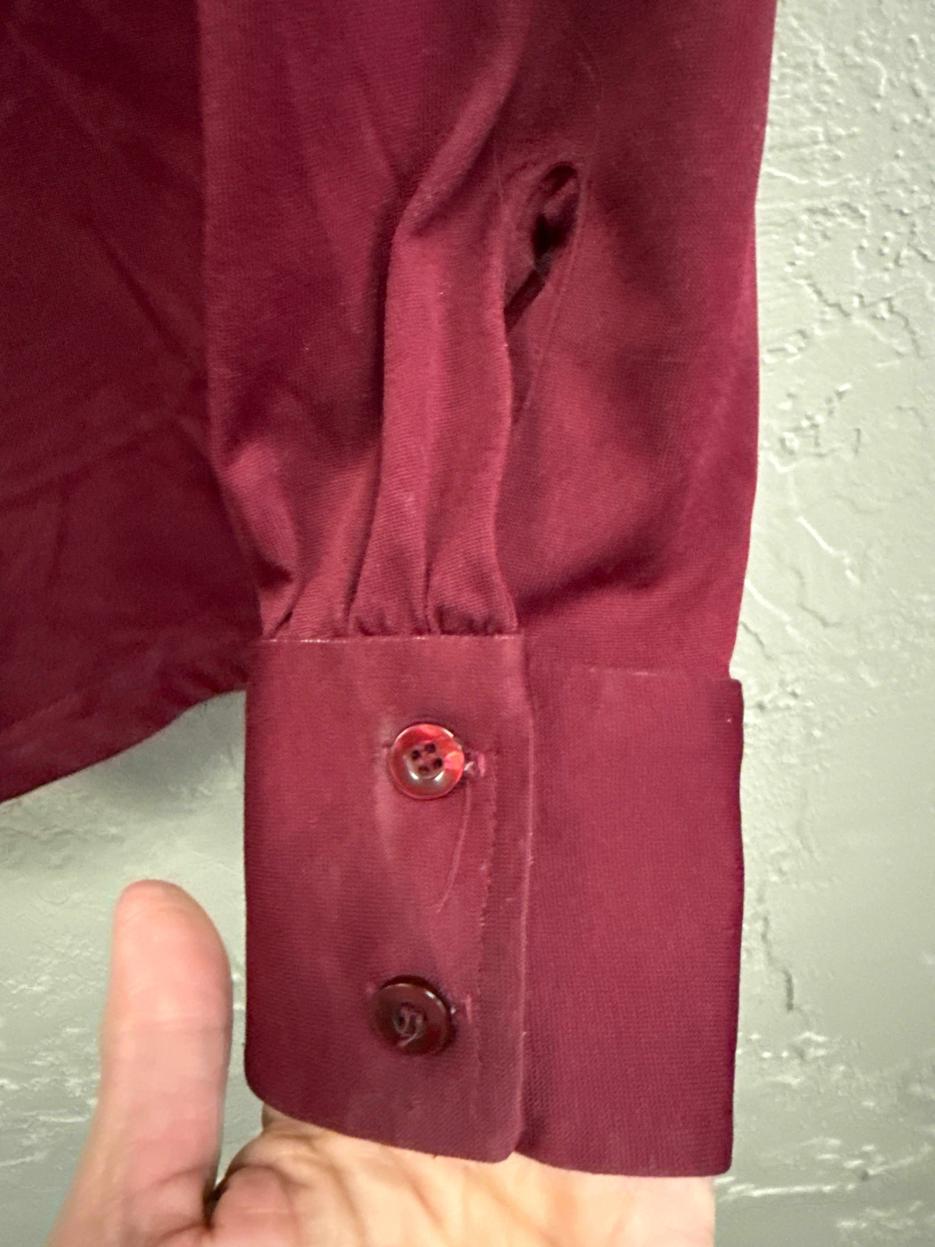 VTG LONG-SLEEVE BUTTON UP