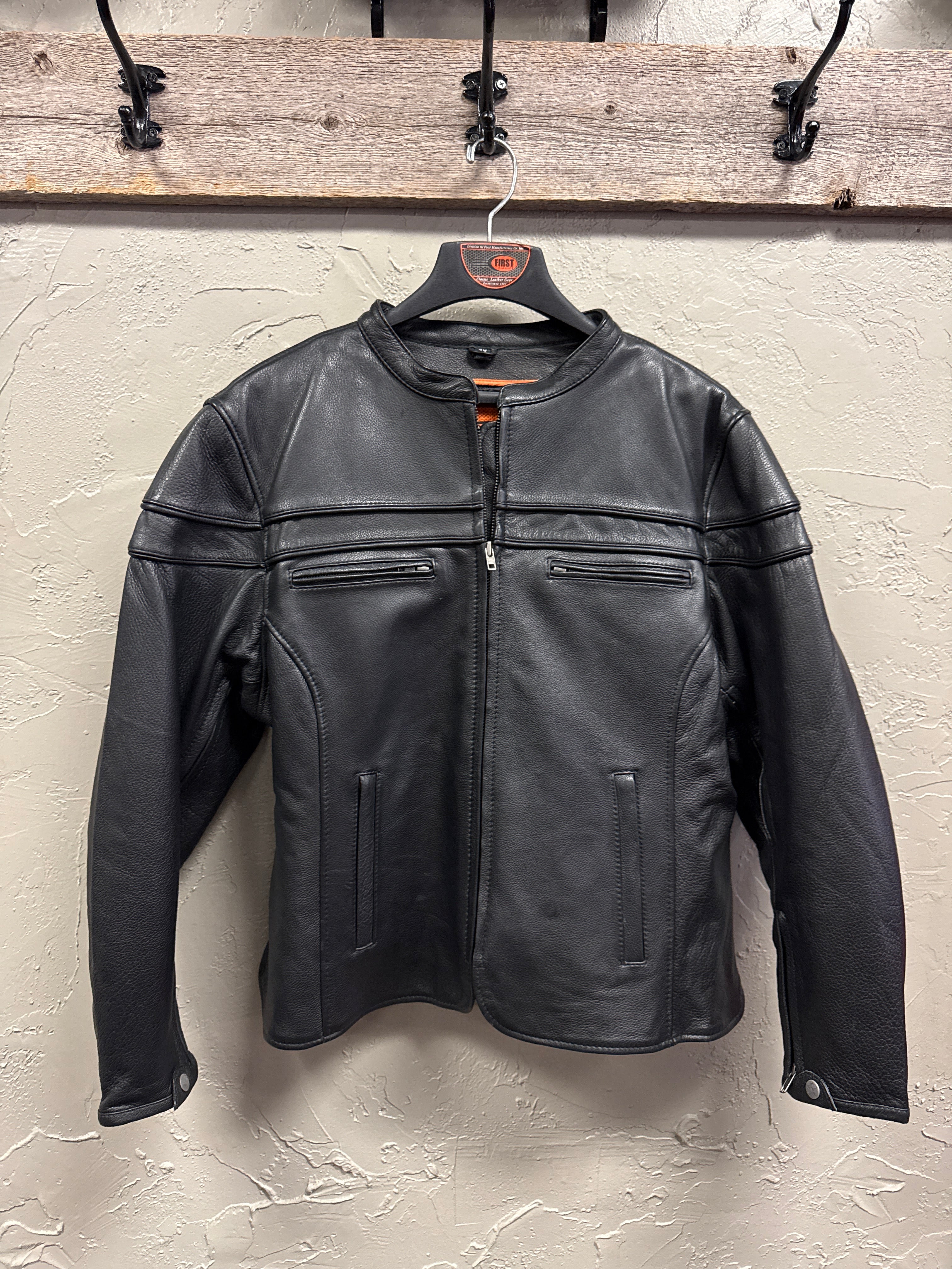 NWOT FIRST CLASSICS SPORTY SCOOTER (org$310)