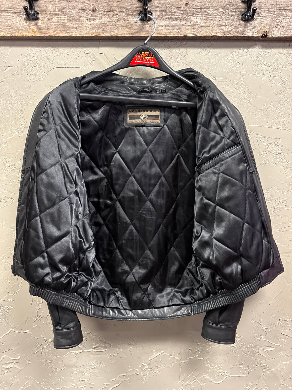 VTG 80's MEMBERS ONLY LEATHER BOMBER