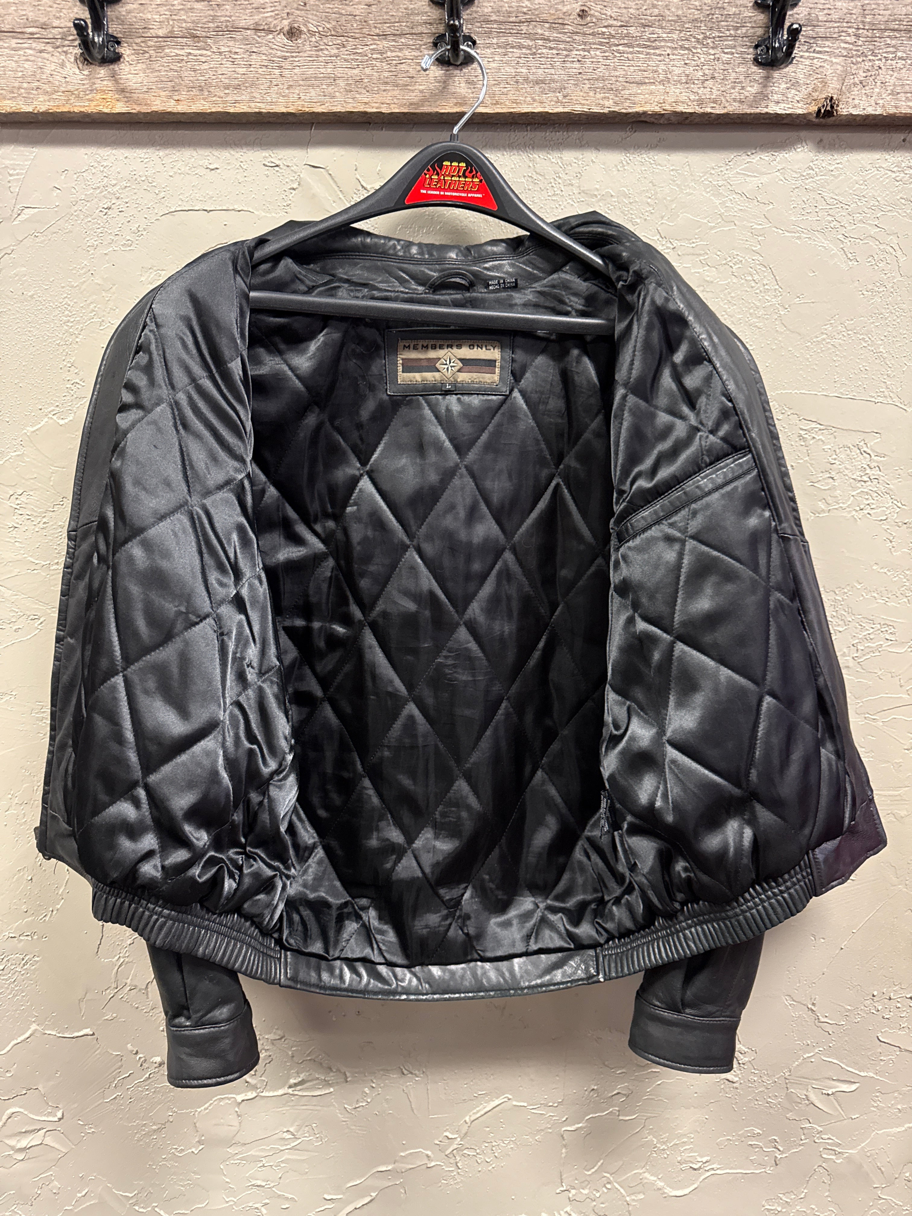 VTG 80's MEMBERS ONLY LEATHER BOMBER