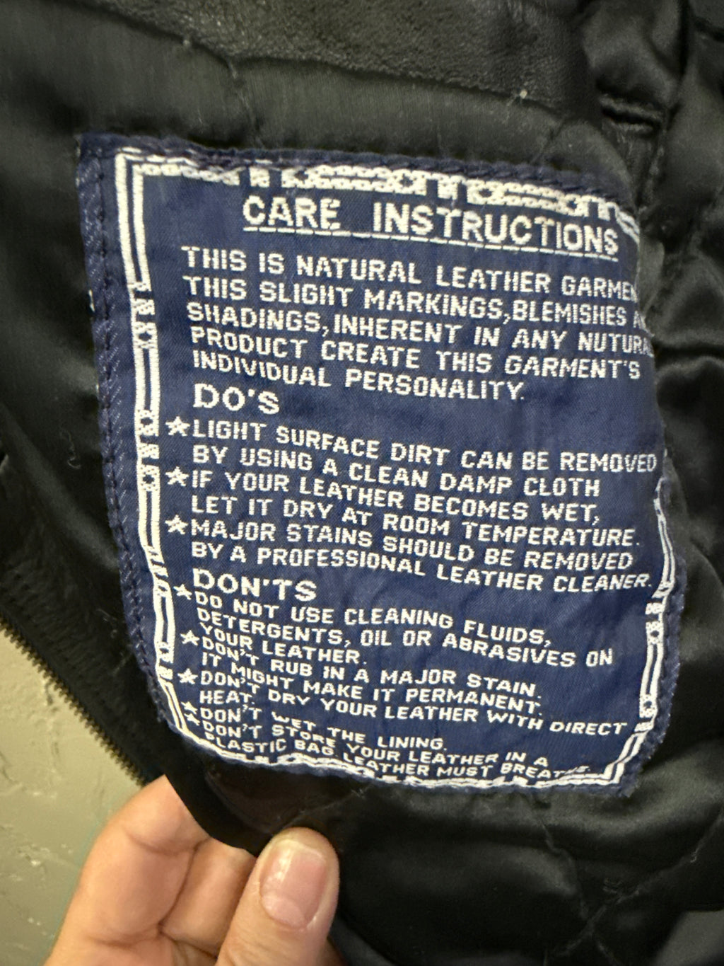 VTG NEW WORLD LADIES BIKER JACKET