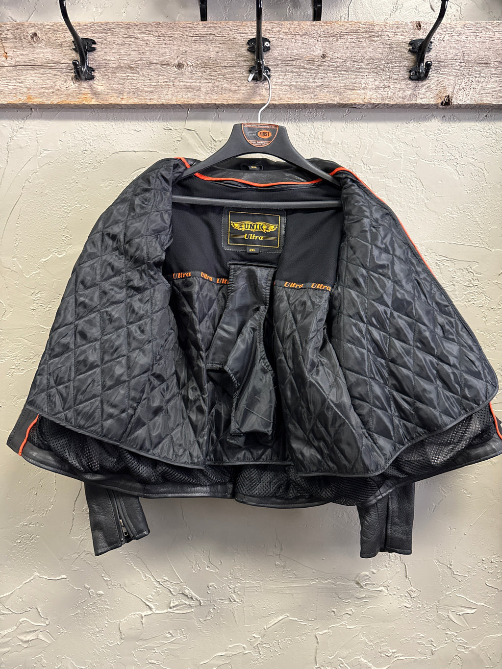 NWOT UNIK LEATHER JACKET