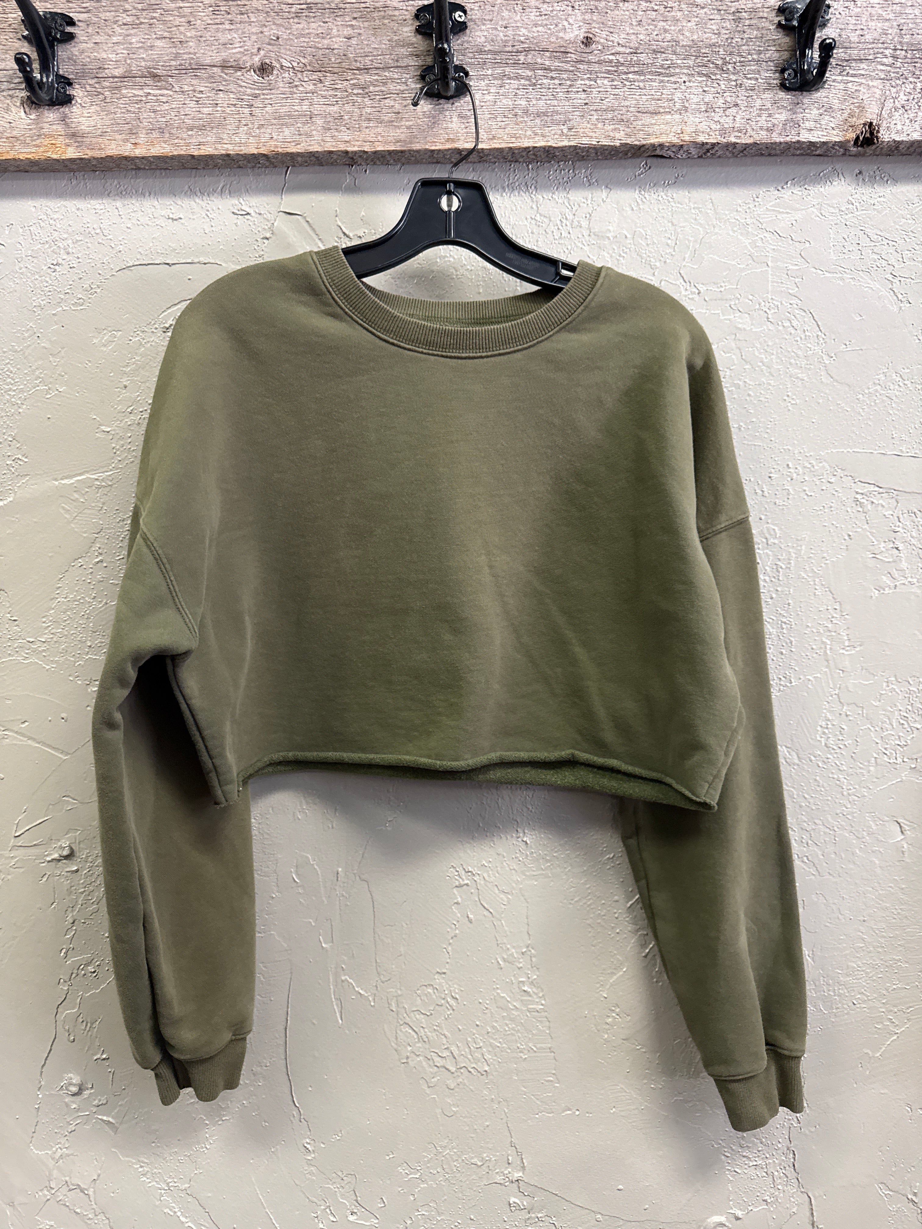 CROP CREWNECK SWEATSHIRT