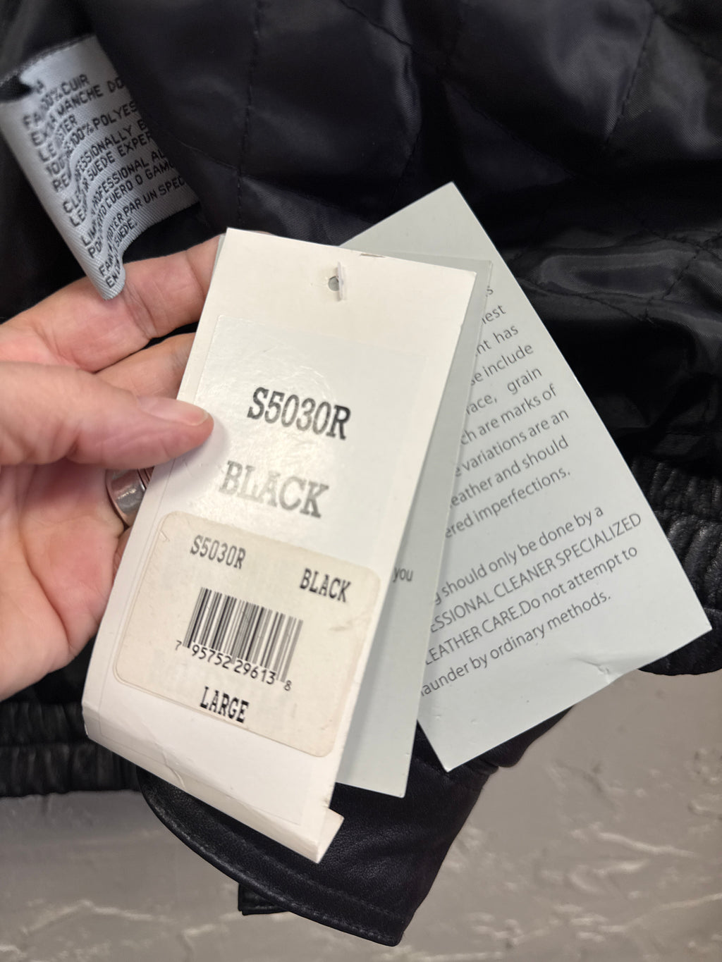 NWT EXCELLED BOMBER JACKET