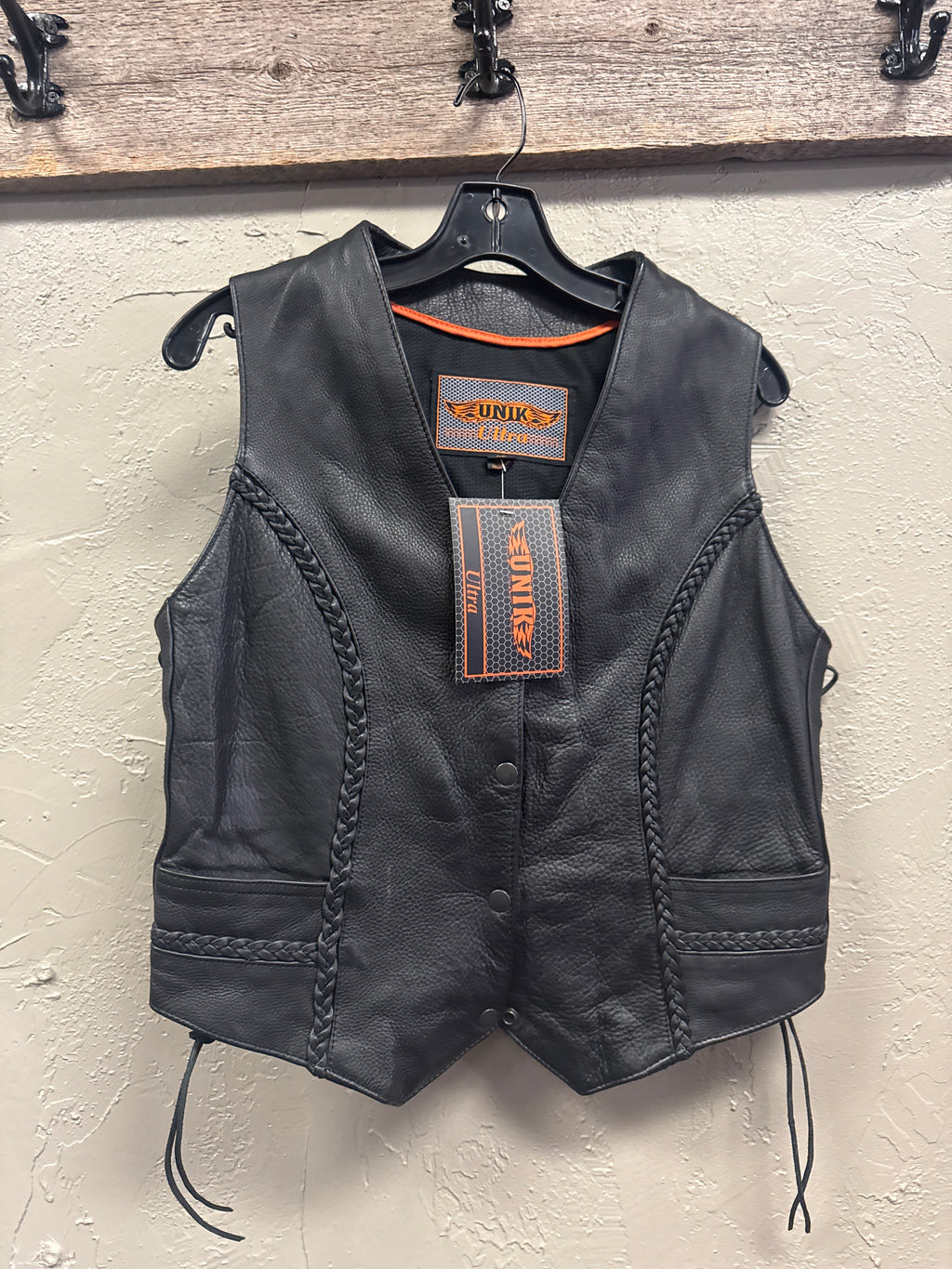 NWT UNIK WOMENS BRAIDED VEST (org$125)