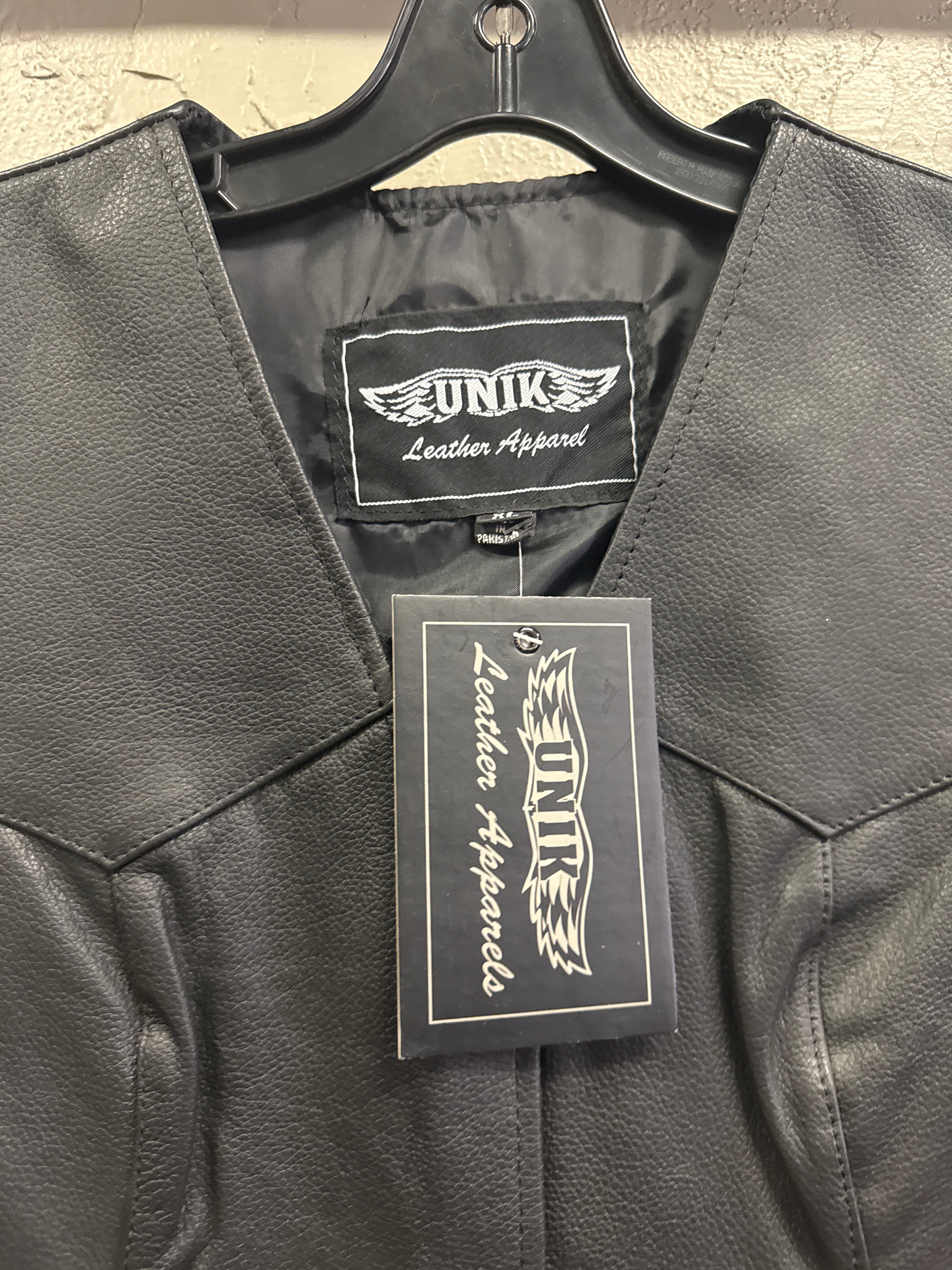 NWT UNIK WOMENS LEATHER VEST