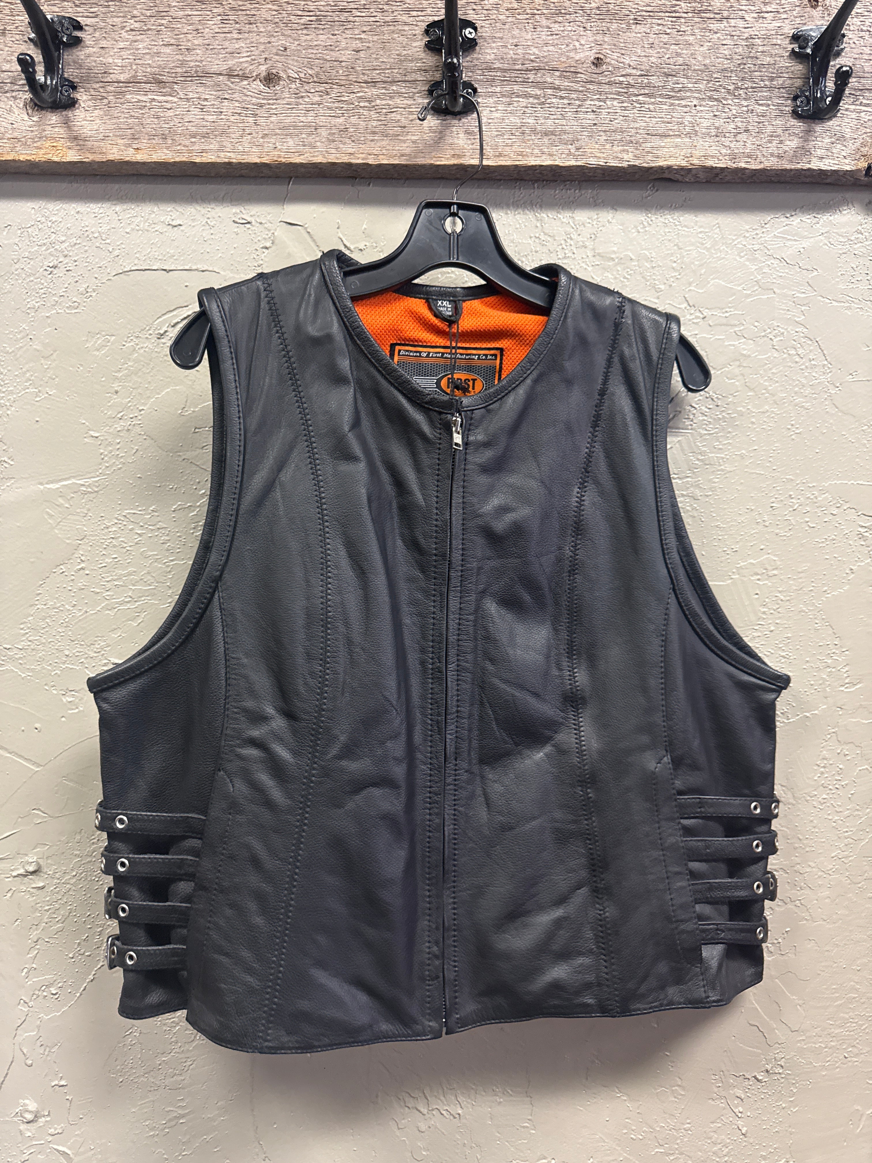 NWT WOMENS FIRST CLASSICS VEST (org$175)
