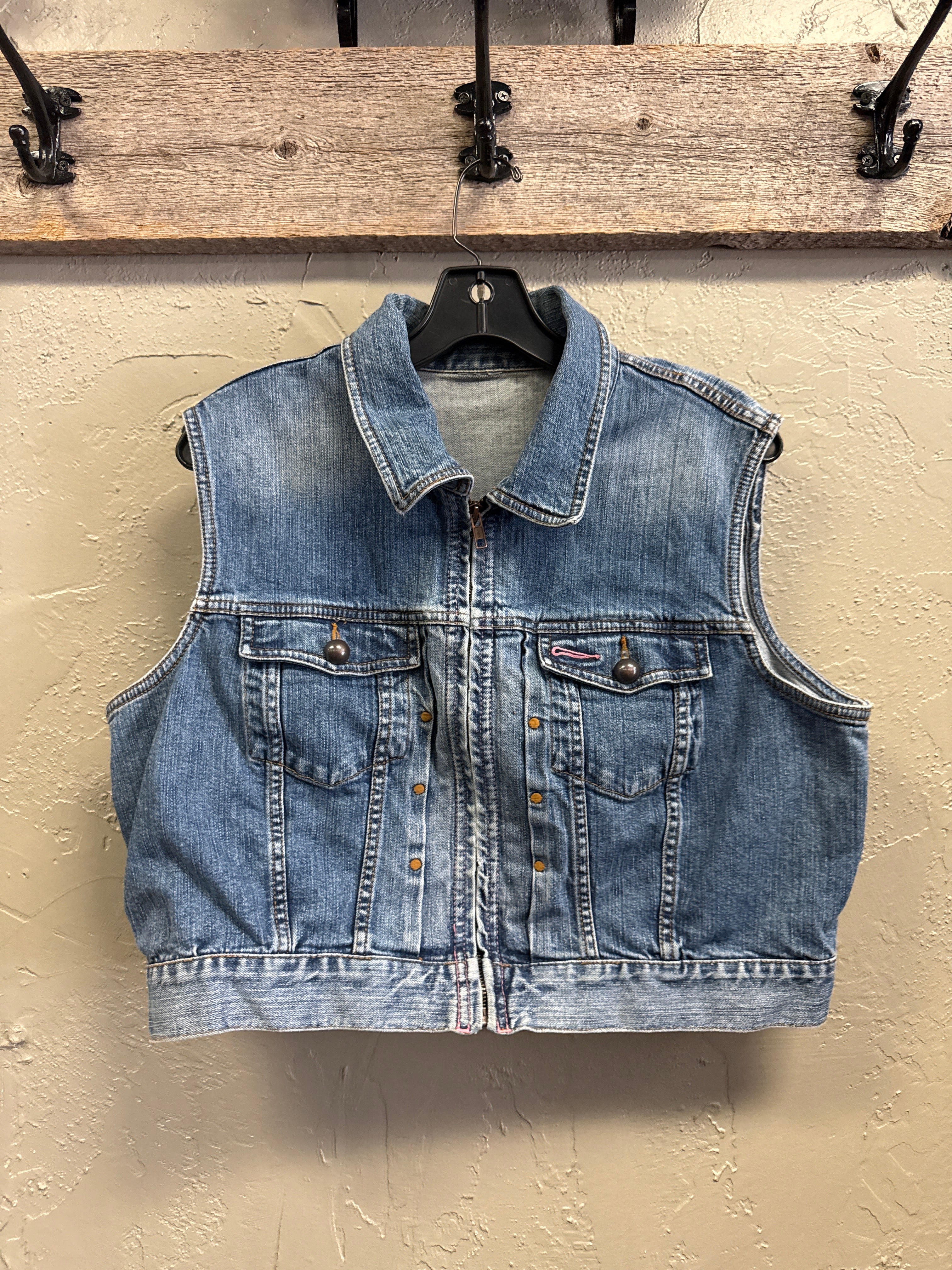 CROP DENIM VEST