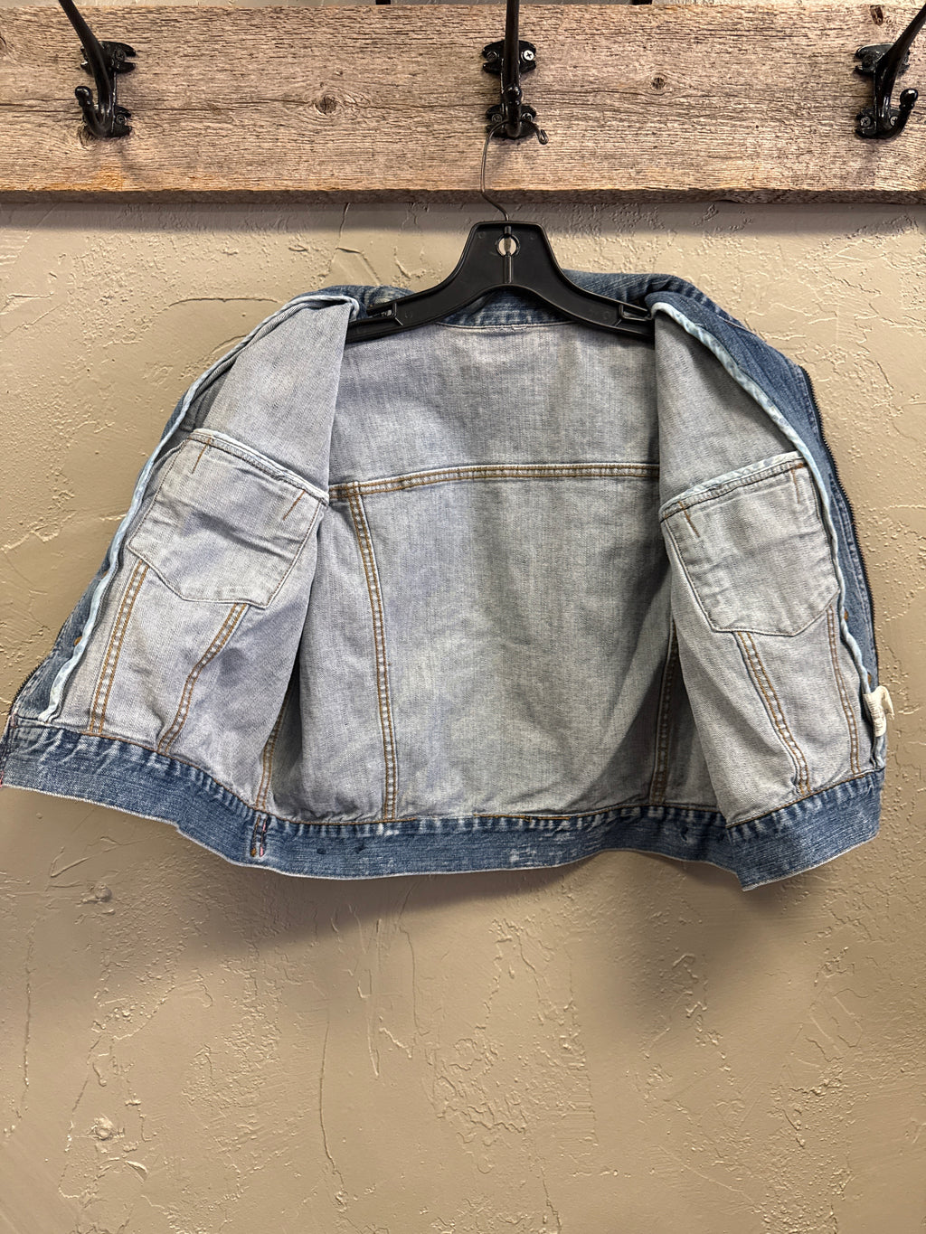 CROP DENIM VEST