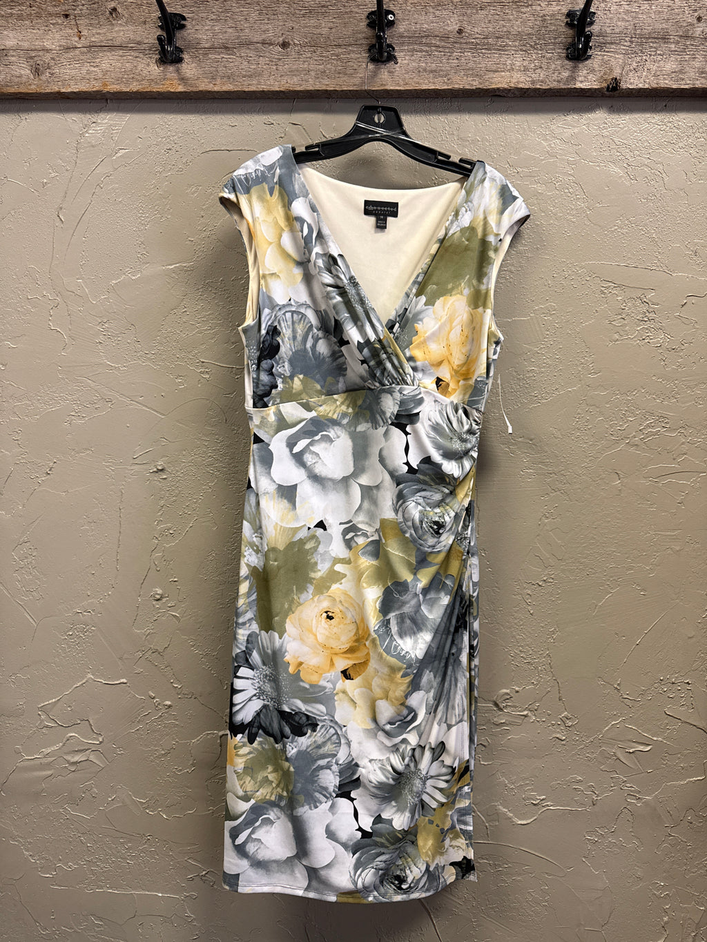 NWT CONNECTED APPAREL SHEATH DRESS (org$80)