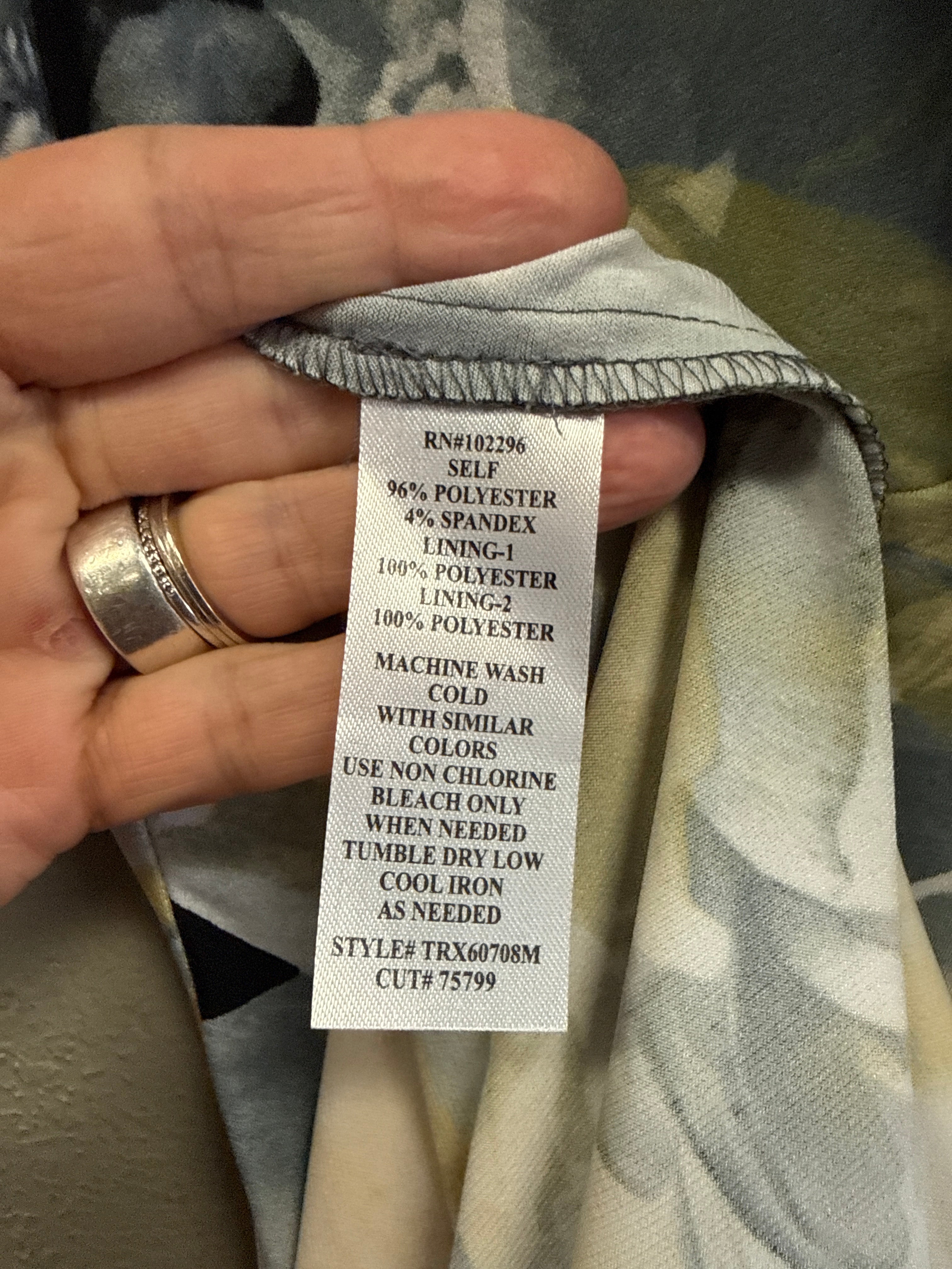 NWT CONNECTED APPAREL SHEATH DRESS (org$80)