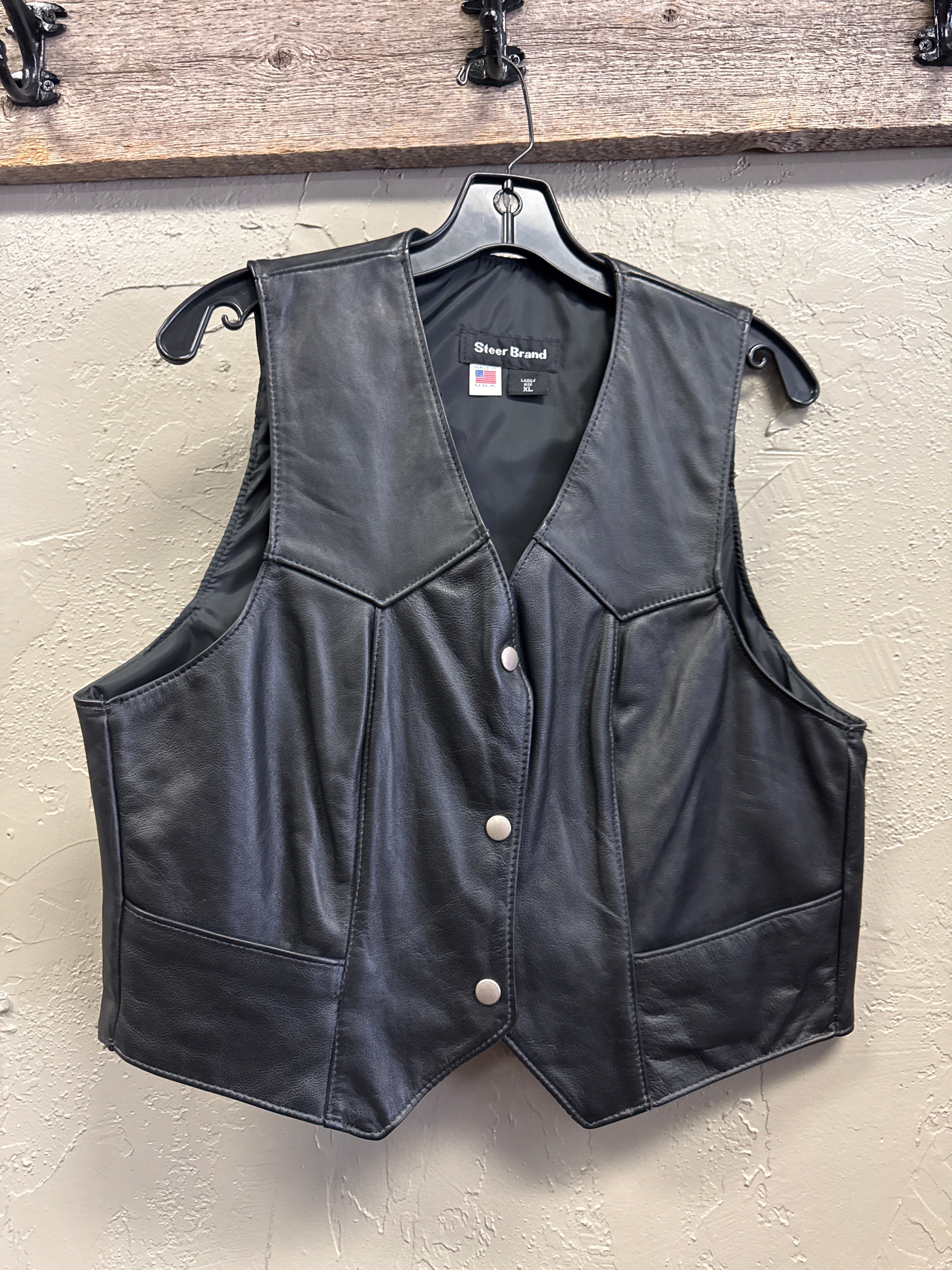 NWOT STEER BRAND WOMENS VEST