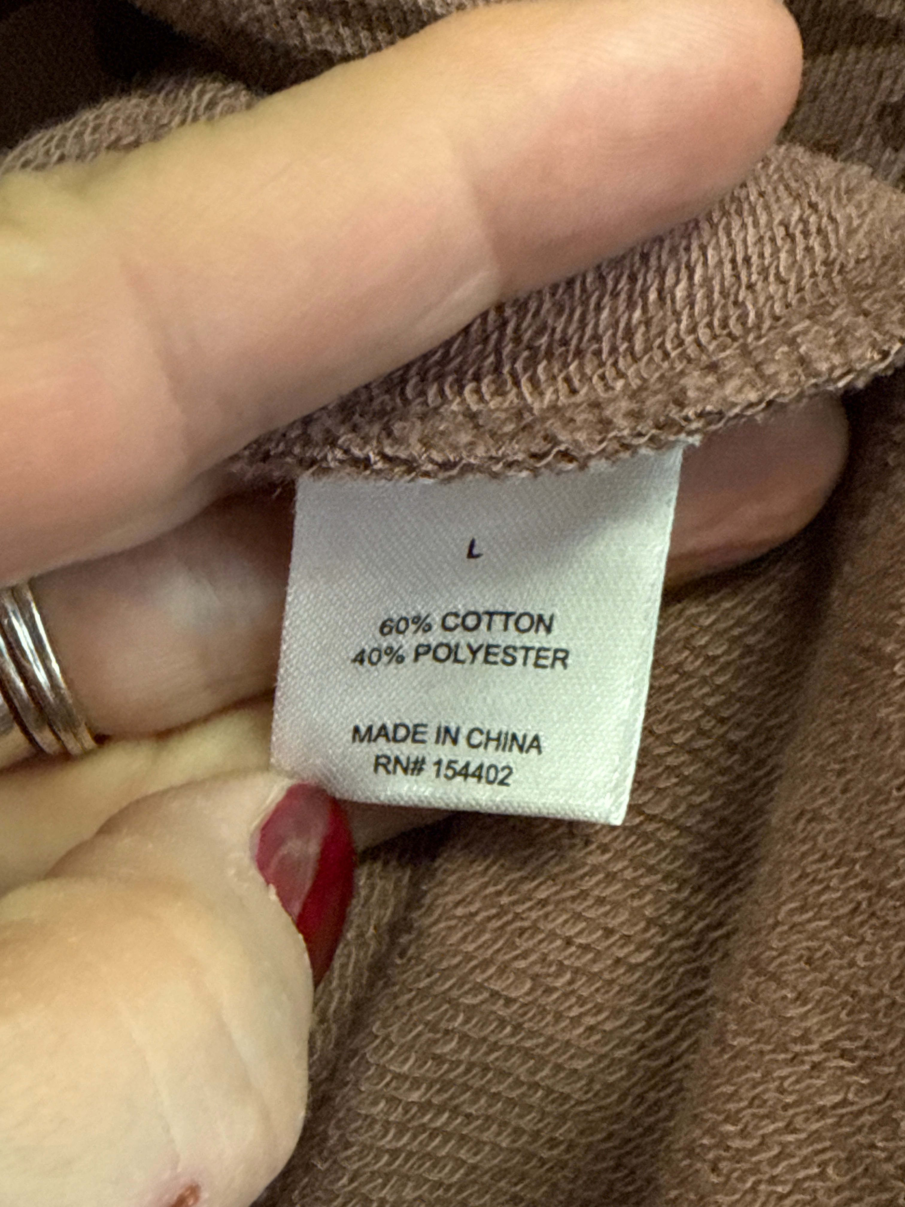 NWT VINYL ICONS TIGER-PRINT SWEATSHIRT